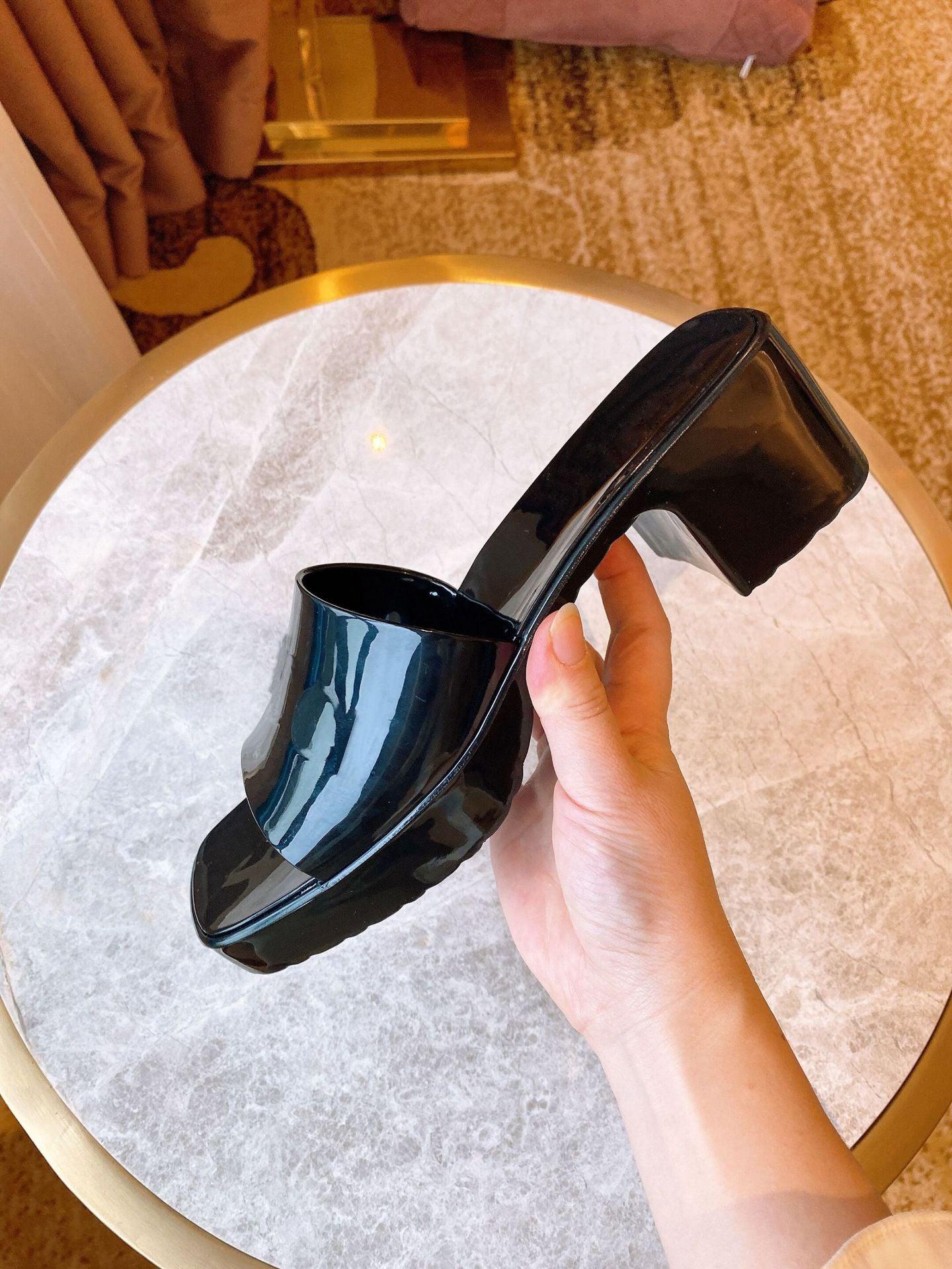 Waterproof Platform Display Leg Thick-soled Thick High-heel Beach Shoes