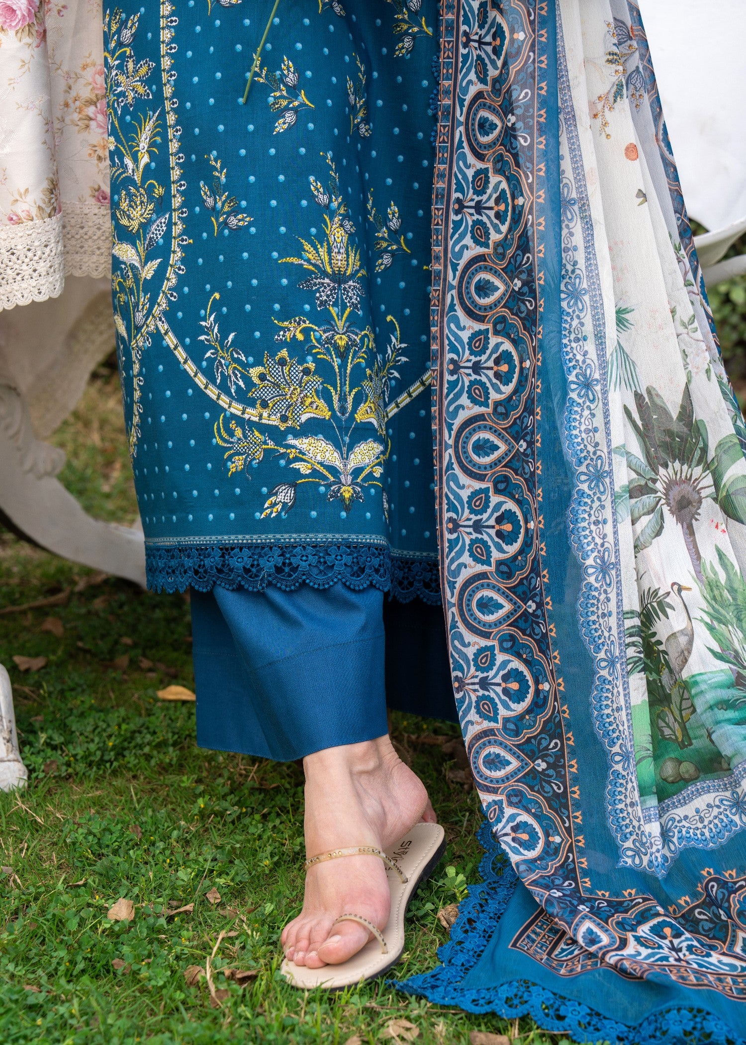 lawn Kurta Set in Yale blue