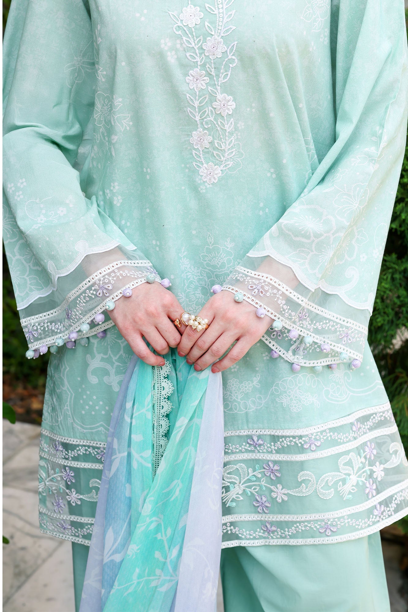 Eid Lawn Edit – Summer Breeze
