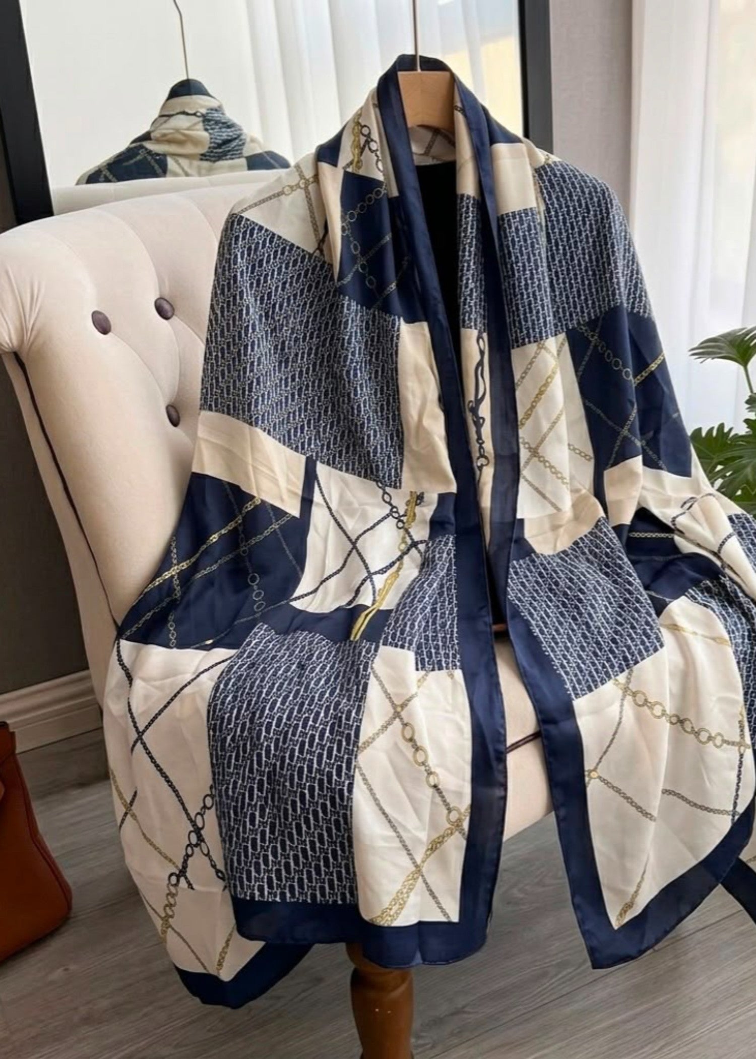 silk Hijab in Navy blue, off-white