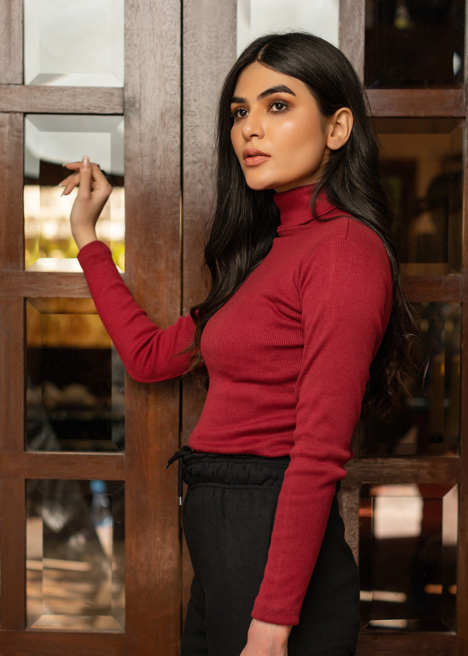 jersey knit Turtle Neck in Brick red