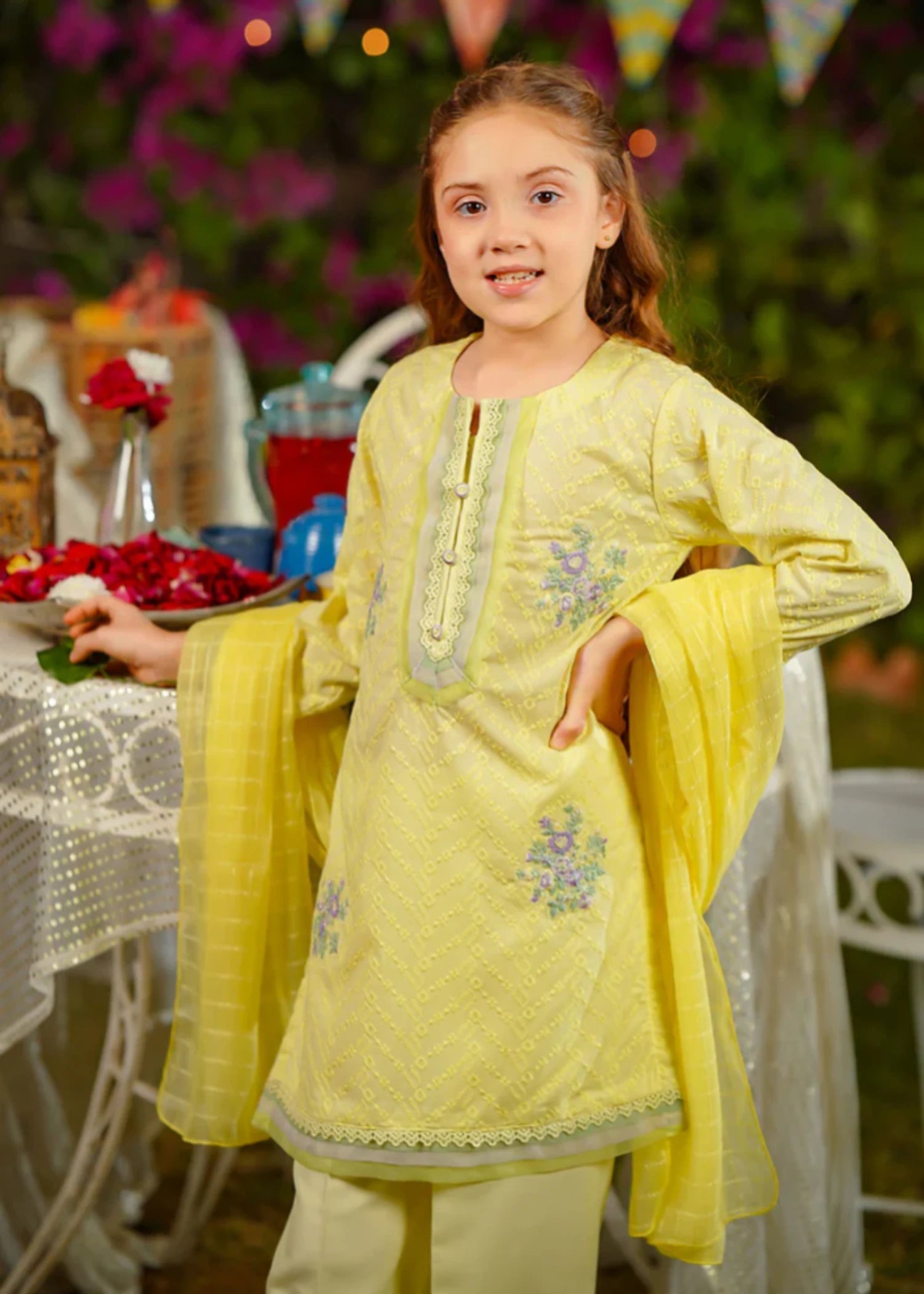 chikankari cotton Kurta Set in Lemonade