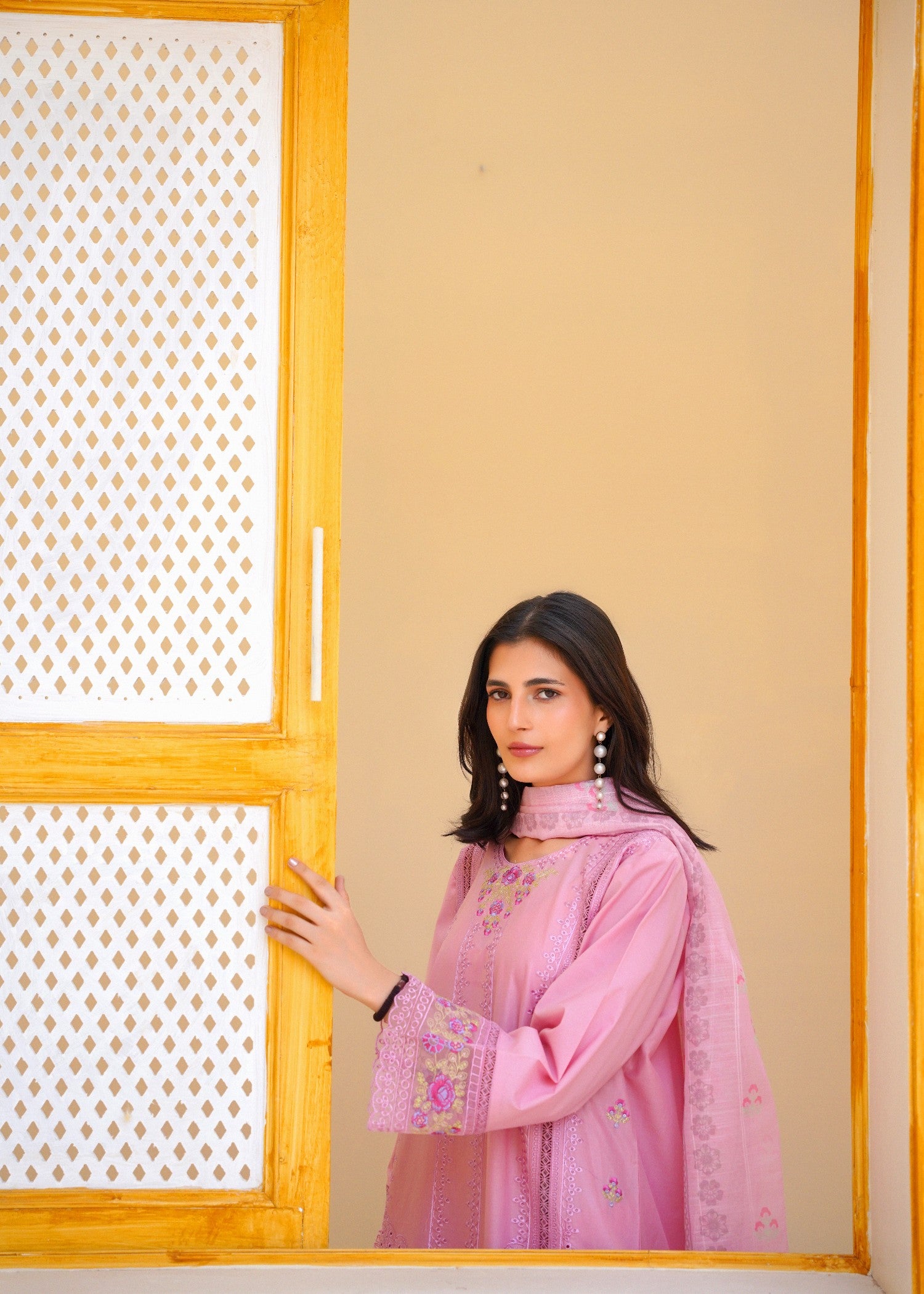 lawn Kurta Set in Blush pink