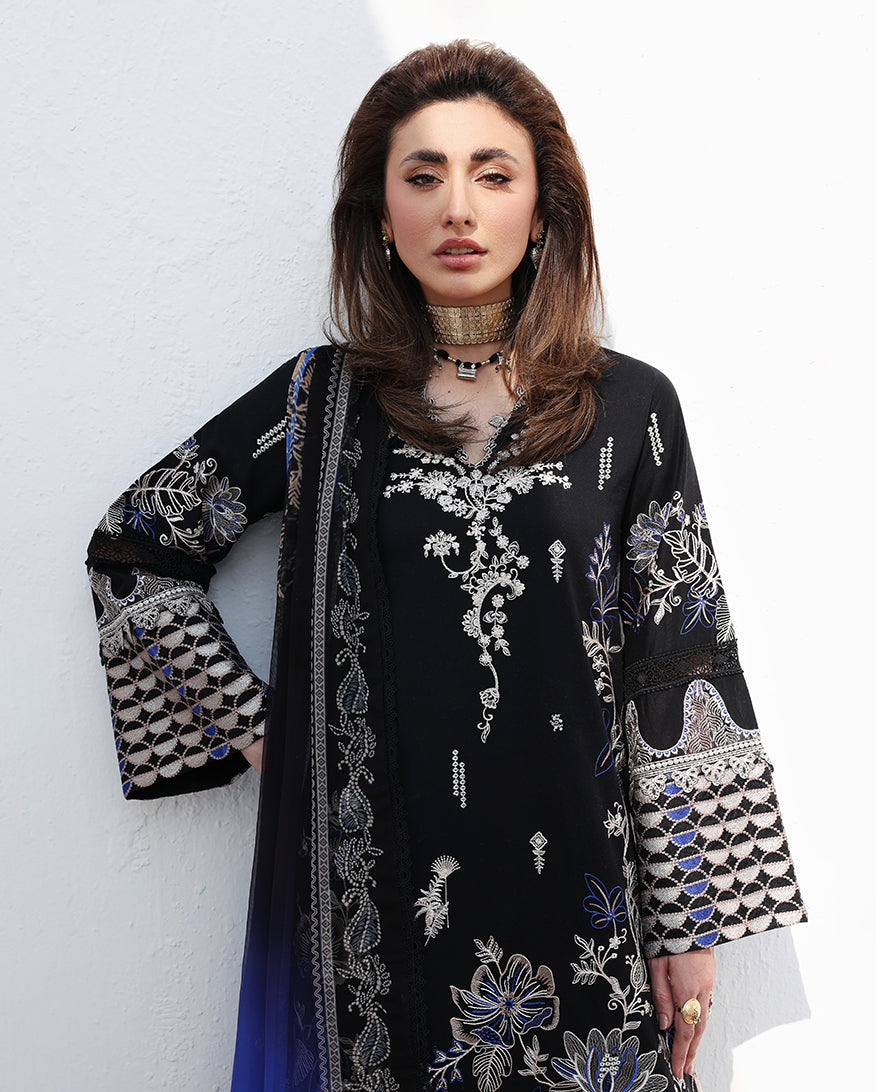 Floral Reveire Lawn – Vogue Theory