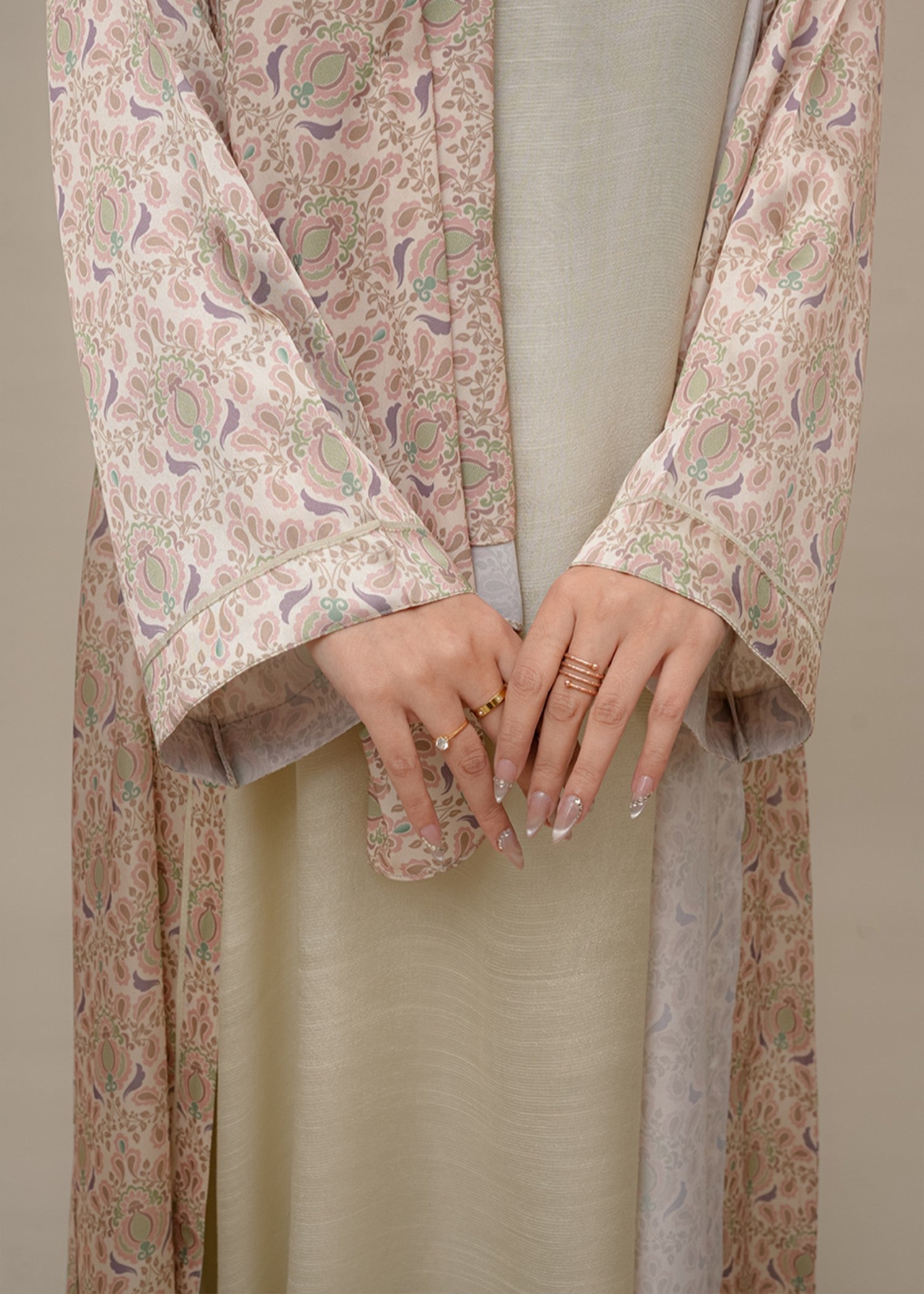 silk Abaya in Cream