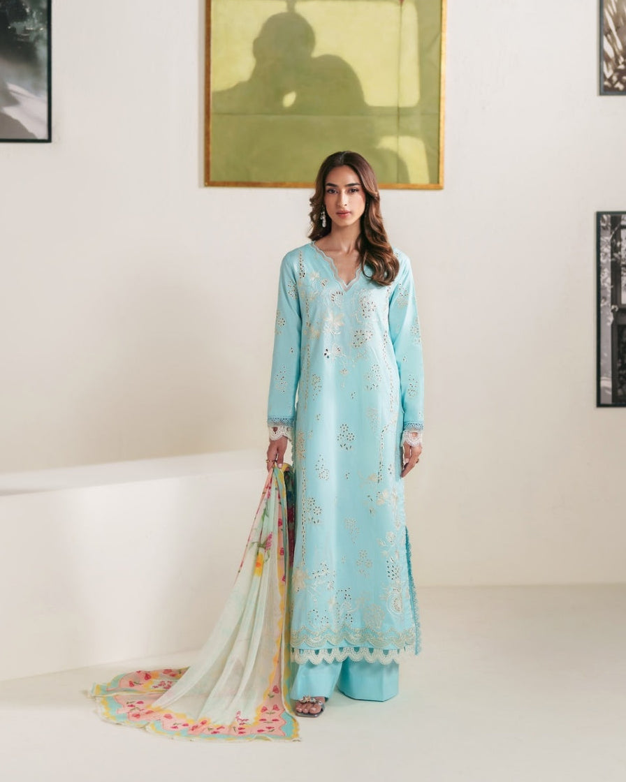 Whispers of Summer Luxury Lawn – SYLVIA