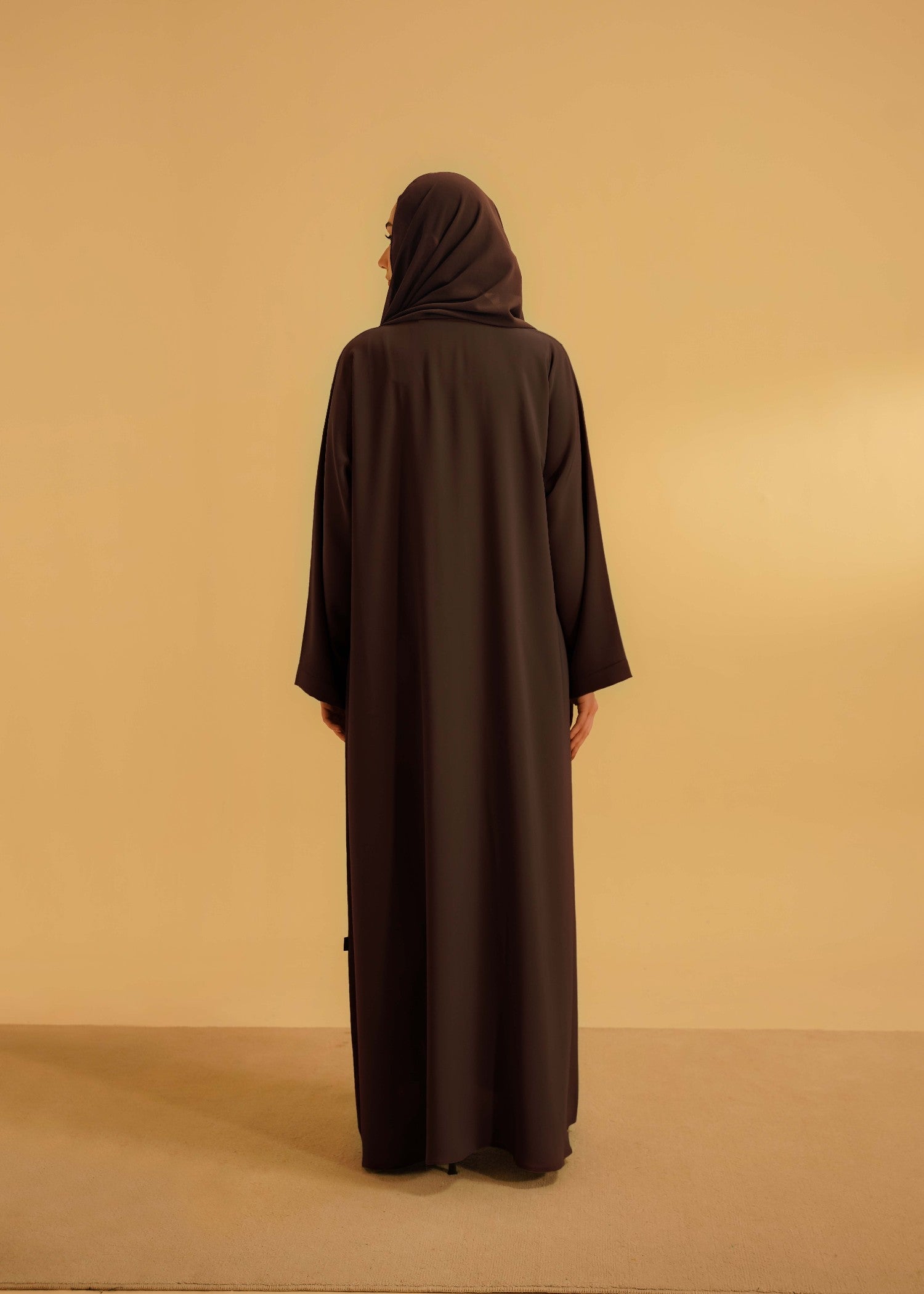 nidha Abaya in Mocha brown