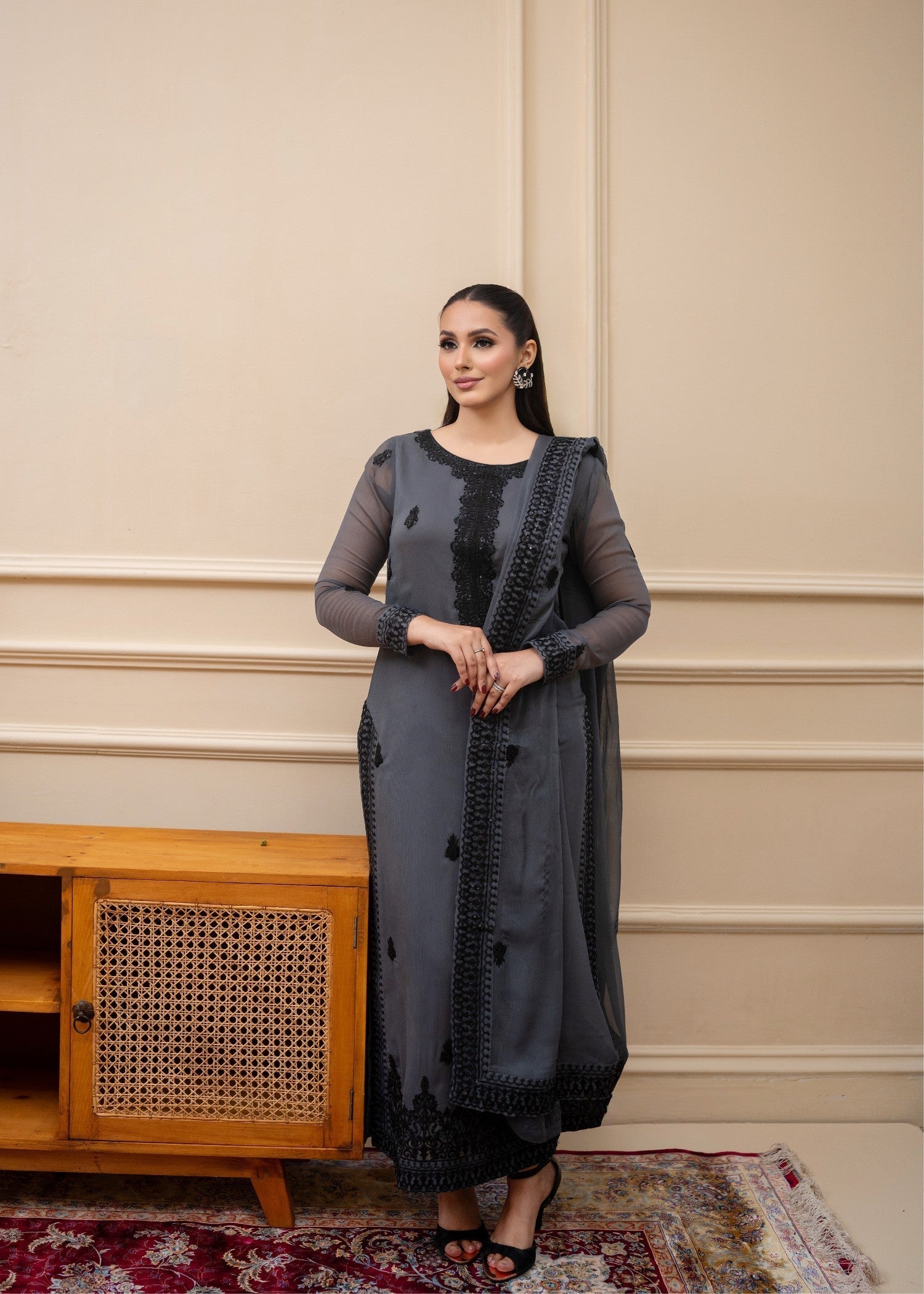 bemberg crinkle chiffon Kurta Set in Slate grey