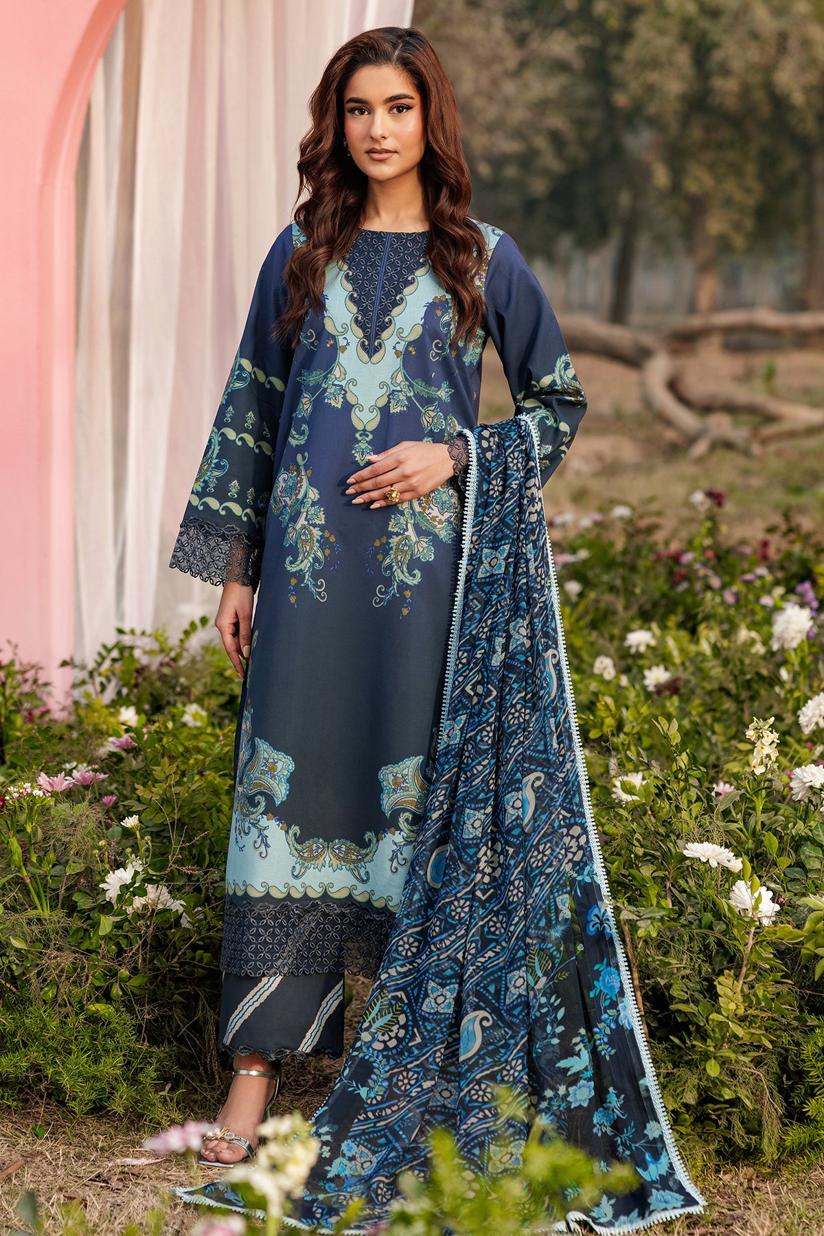 Rang-e-Bahar Lawn – CRB6-03