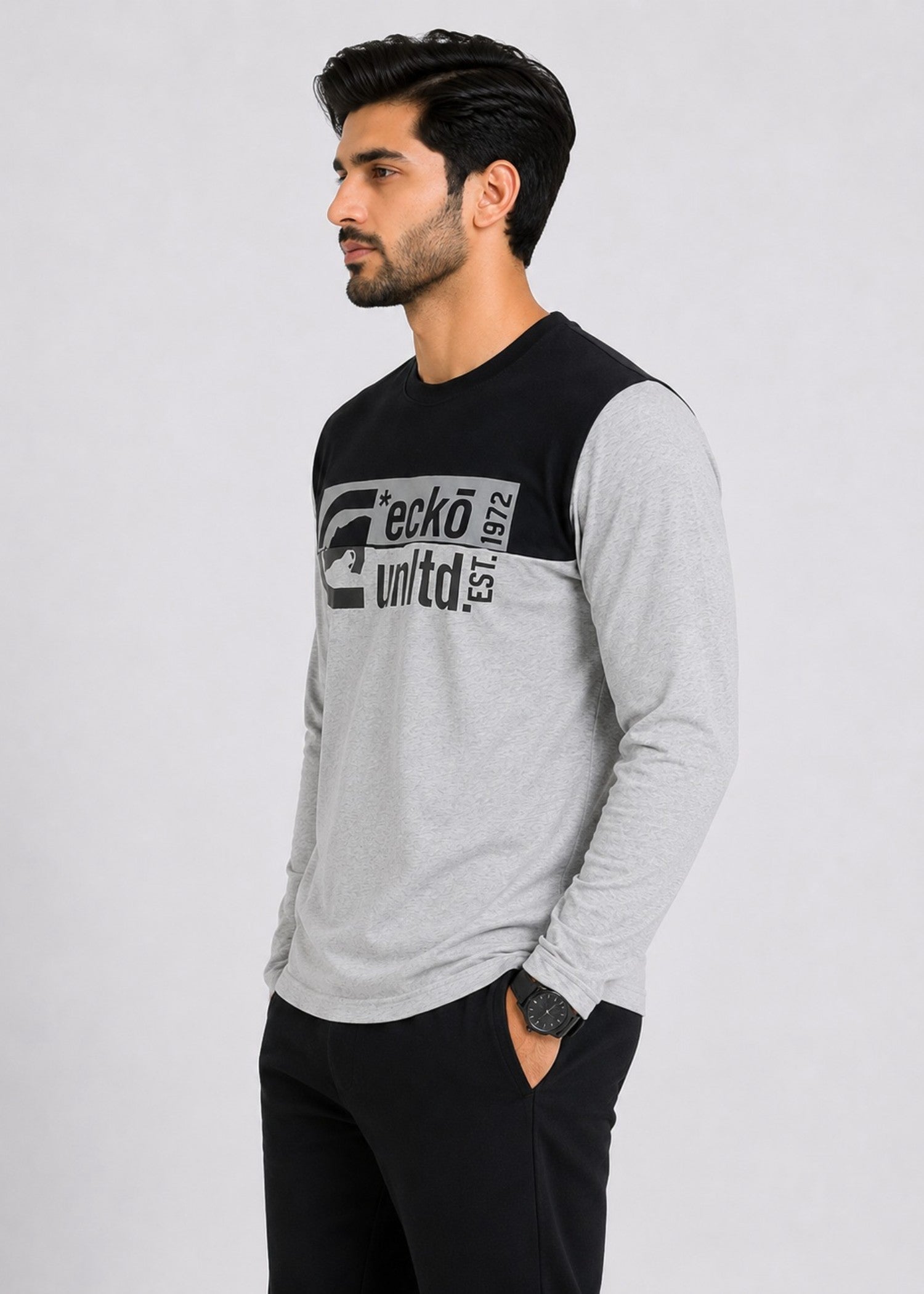 cotton T Shirt in Black, grey