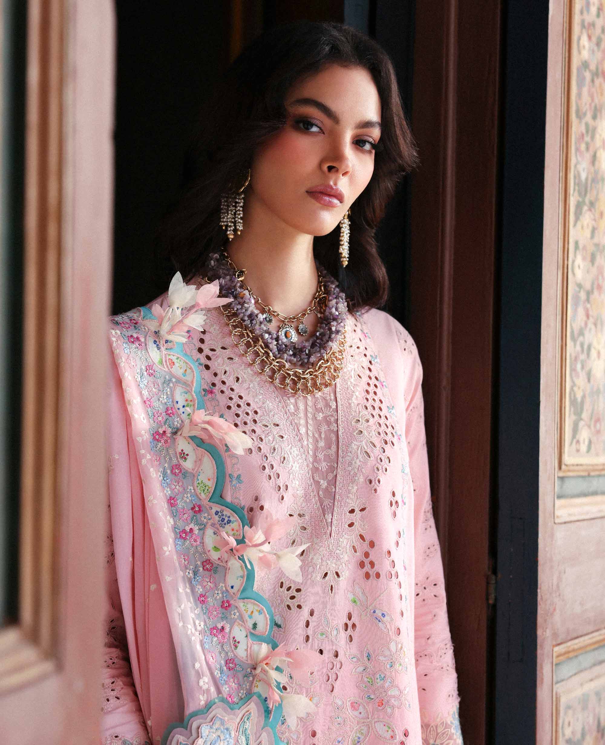 Republic Reine Eid Luxury Lawn – Cecelia