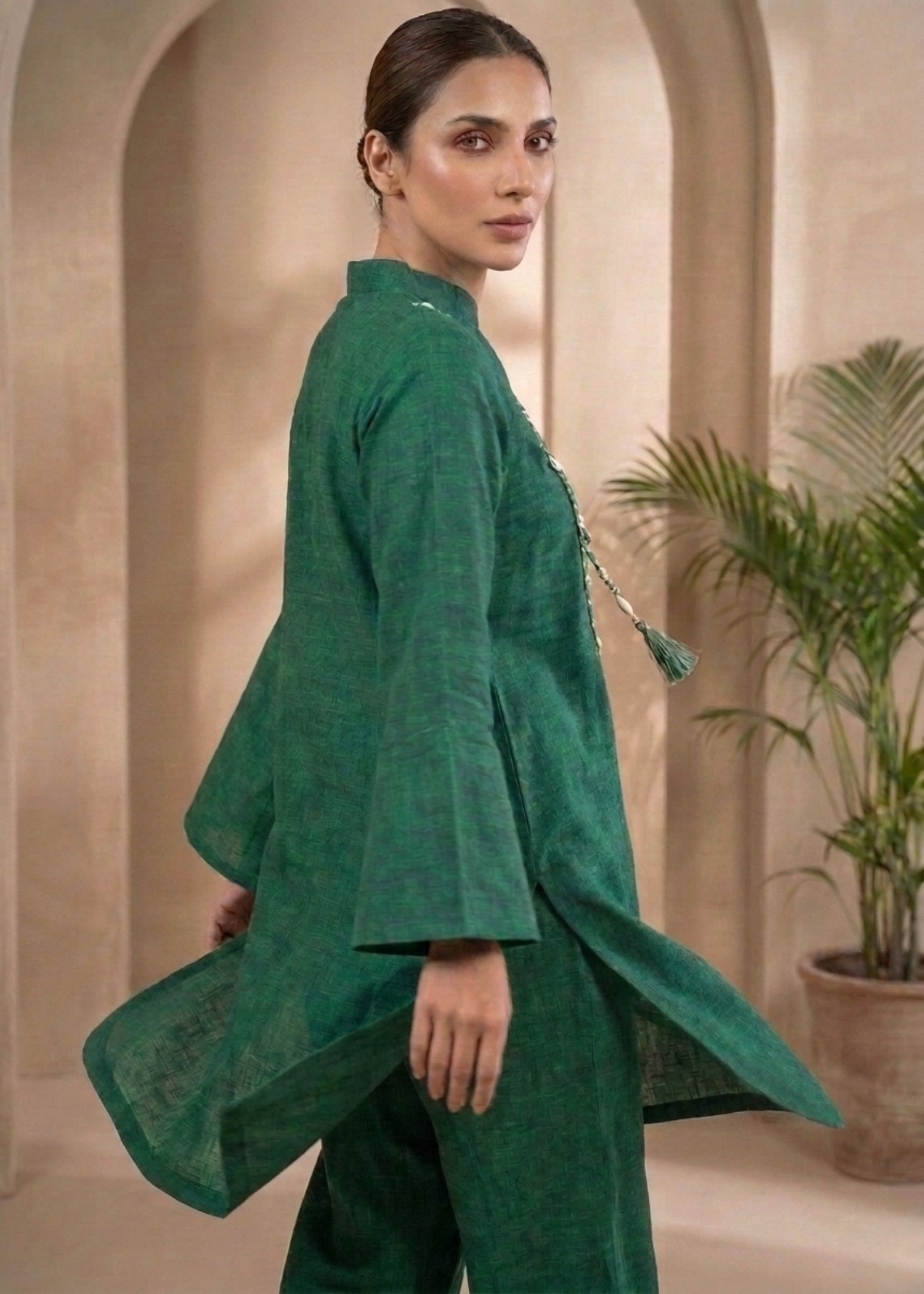jacquard Kurta Set in Bottle green