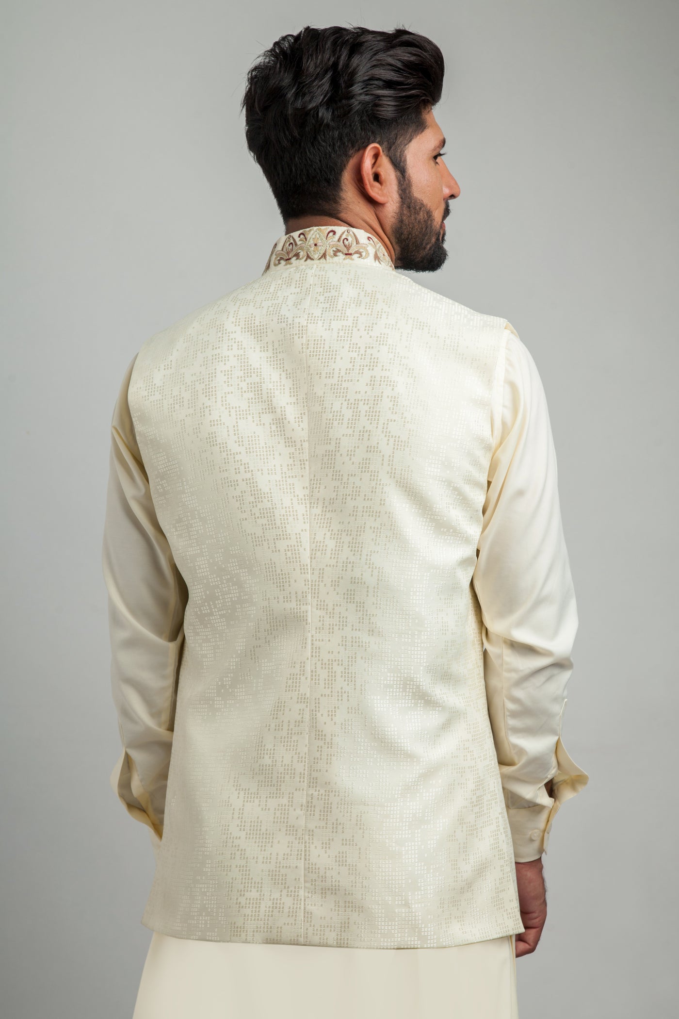 jacquard Waistcoat in Cream
