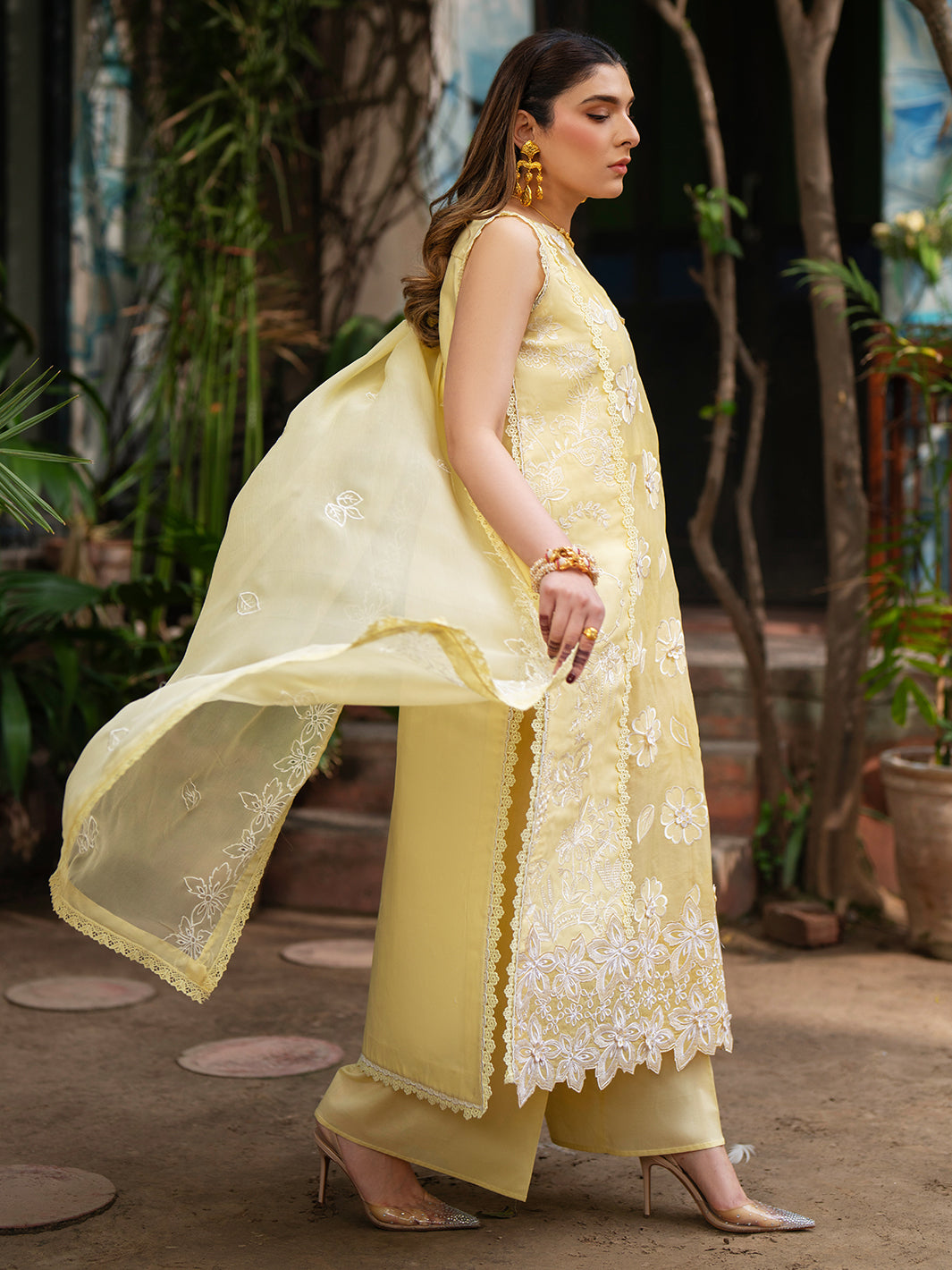 Satrangi Lawn – ST-11