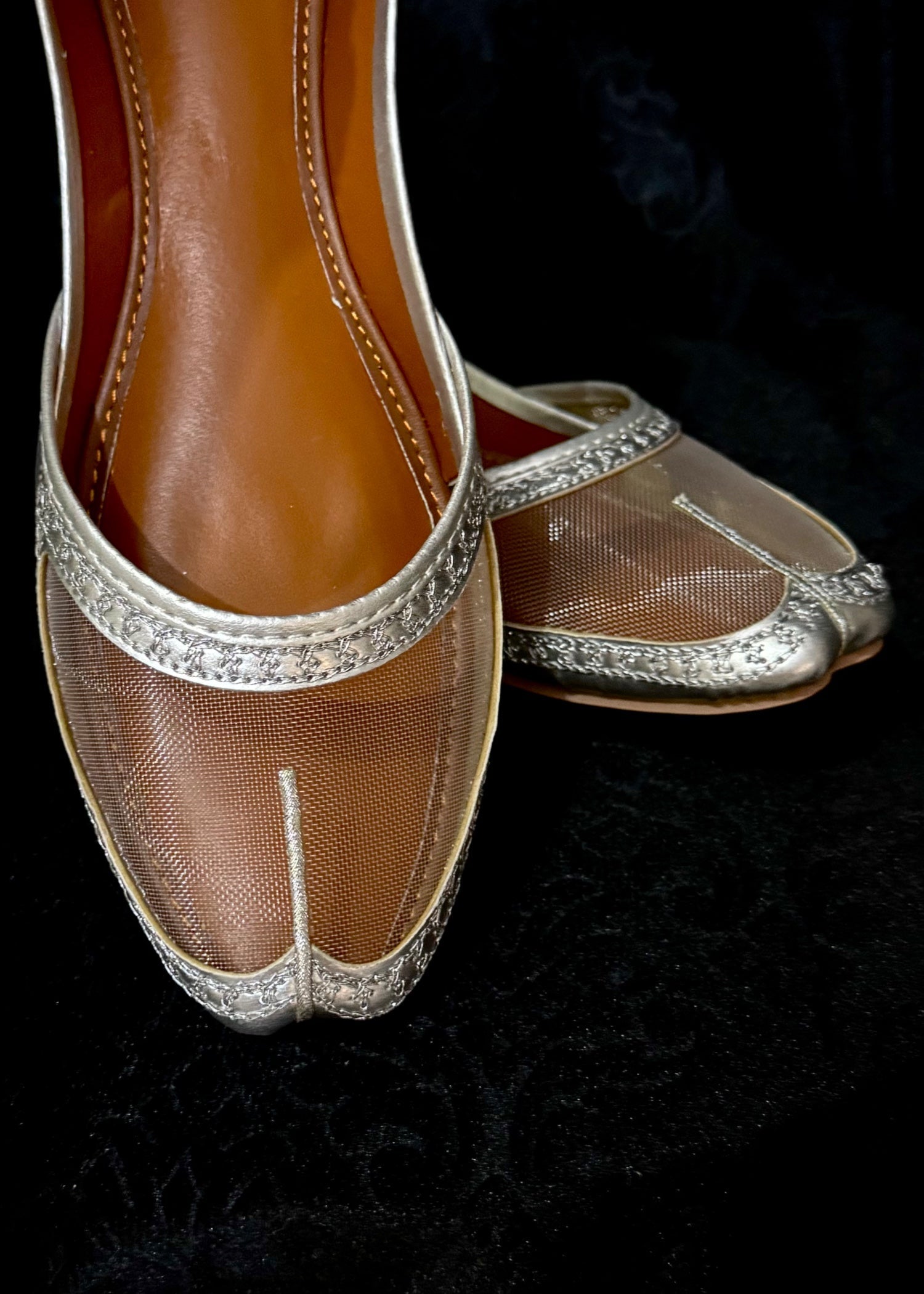 Khussa in Silver by - High Quality Women Khussa TPD0809