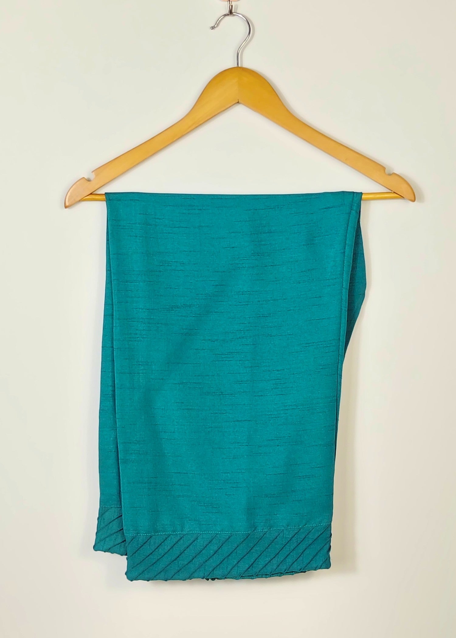 raw silk Kurta Set in Emerald green