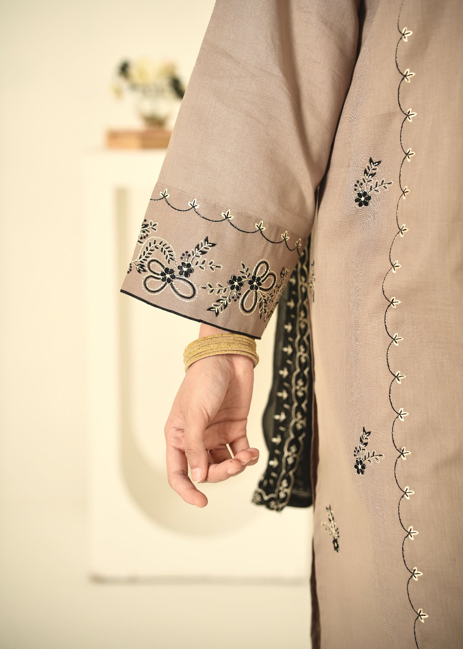 lawn cotton Kurta Set in Grey