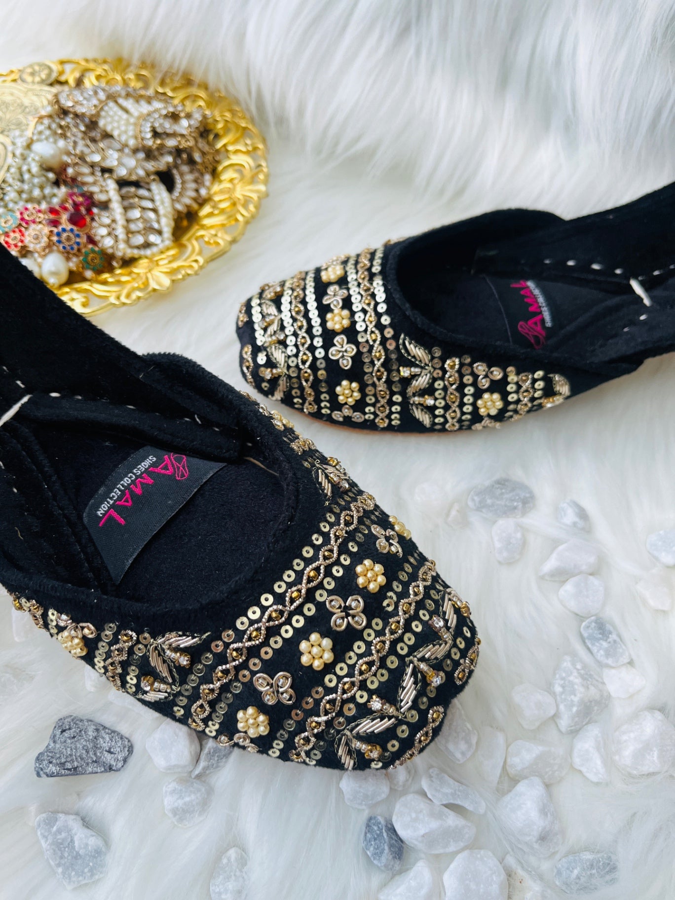 Khussa in Black by - High Quality Women Khussa MRQ6698