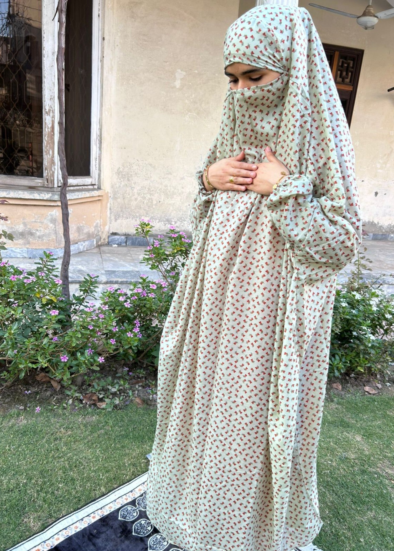 cotton linen Chaddar in Pistachio green