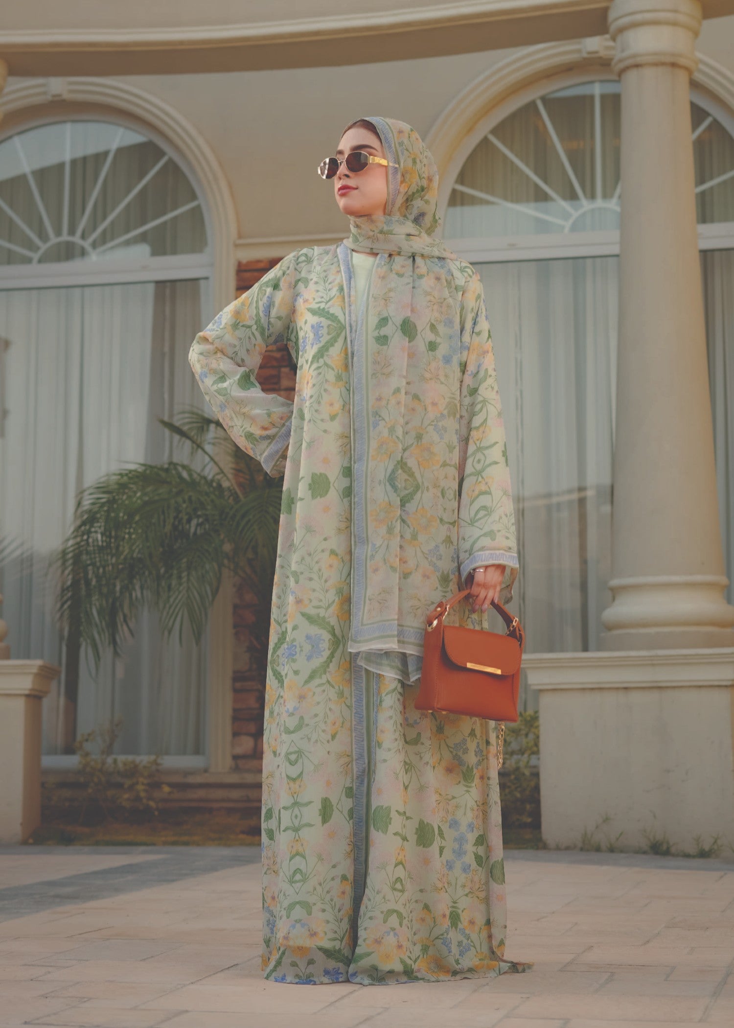 chiffon Abaya in Pistachio green
