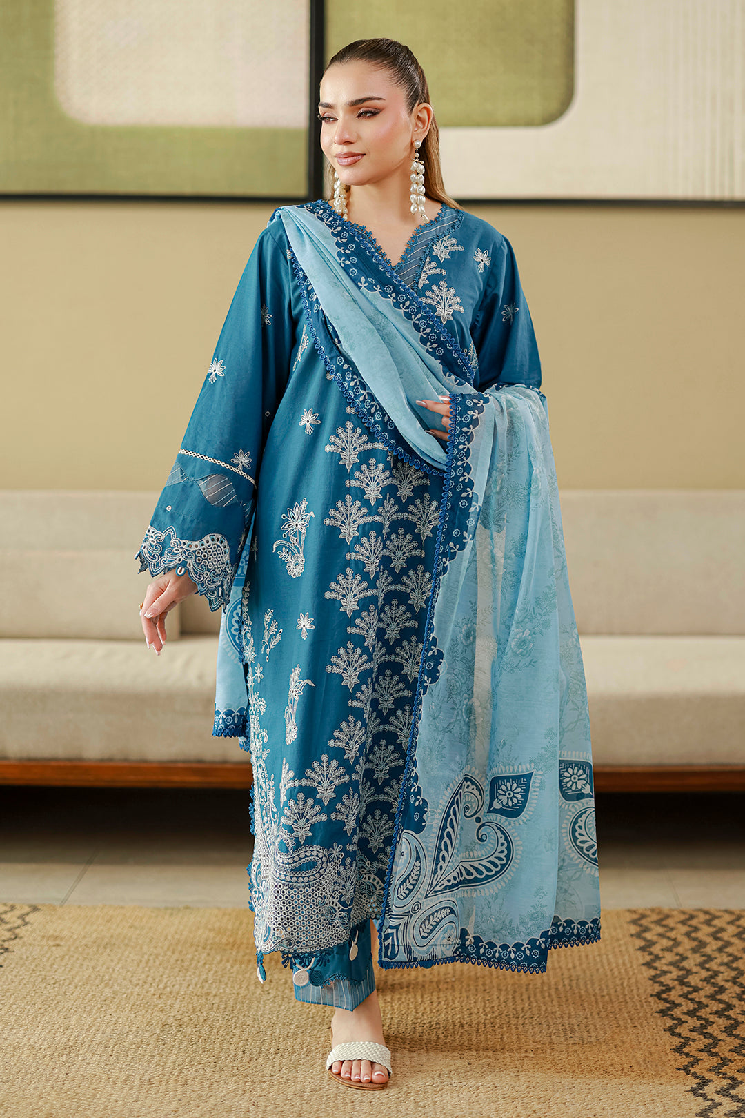Chikankari Lawn – Z-4084
