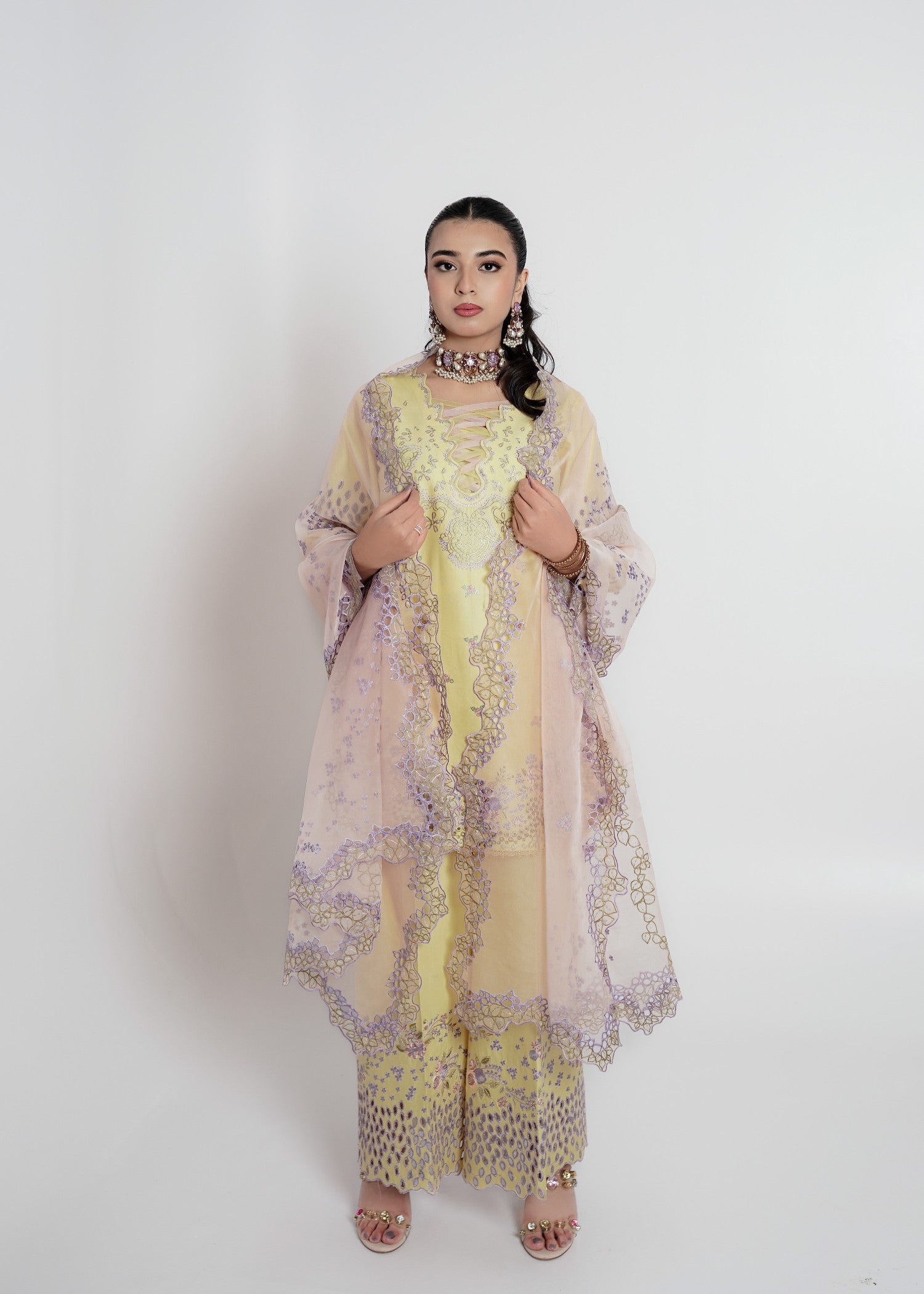 swiss lawn Kurta Set in Lemon