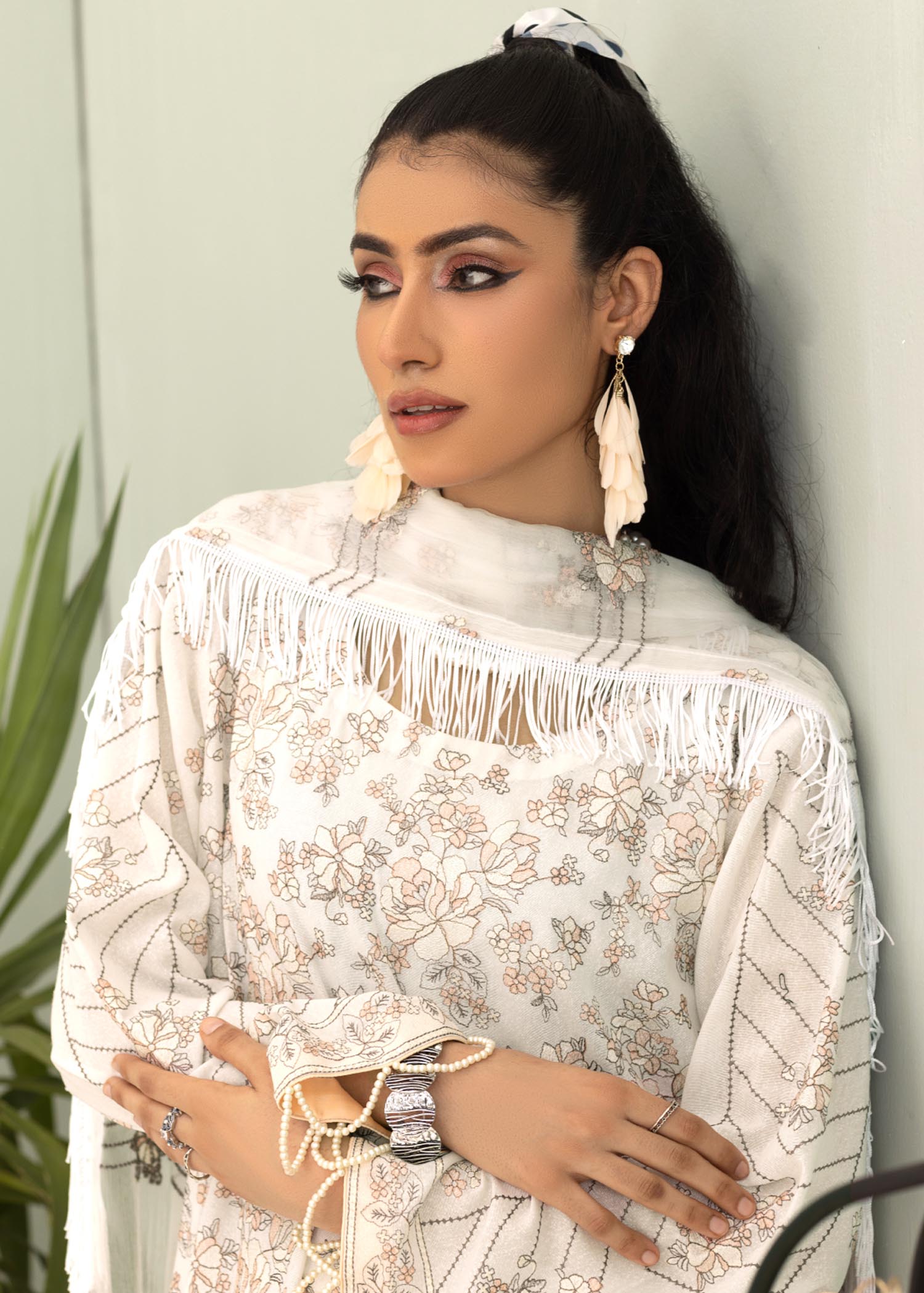 karandi Unstitched in White
