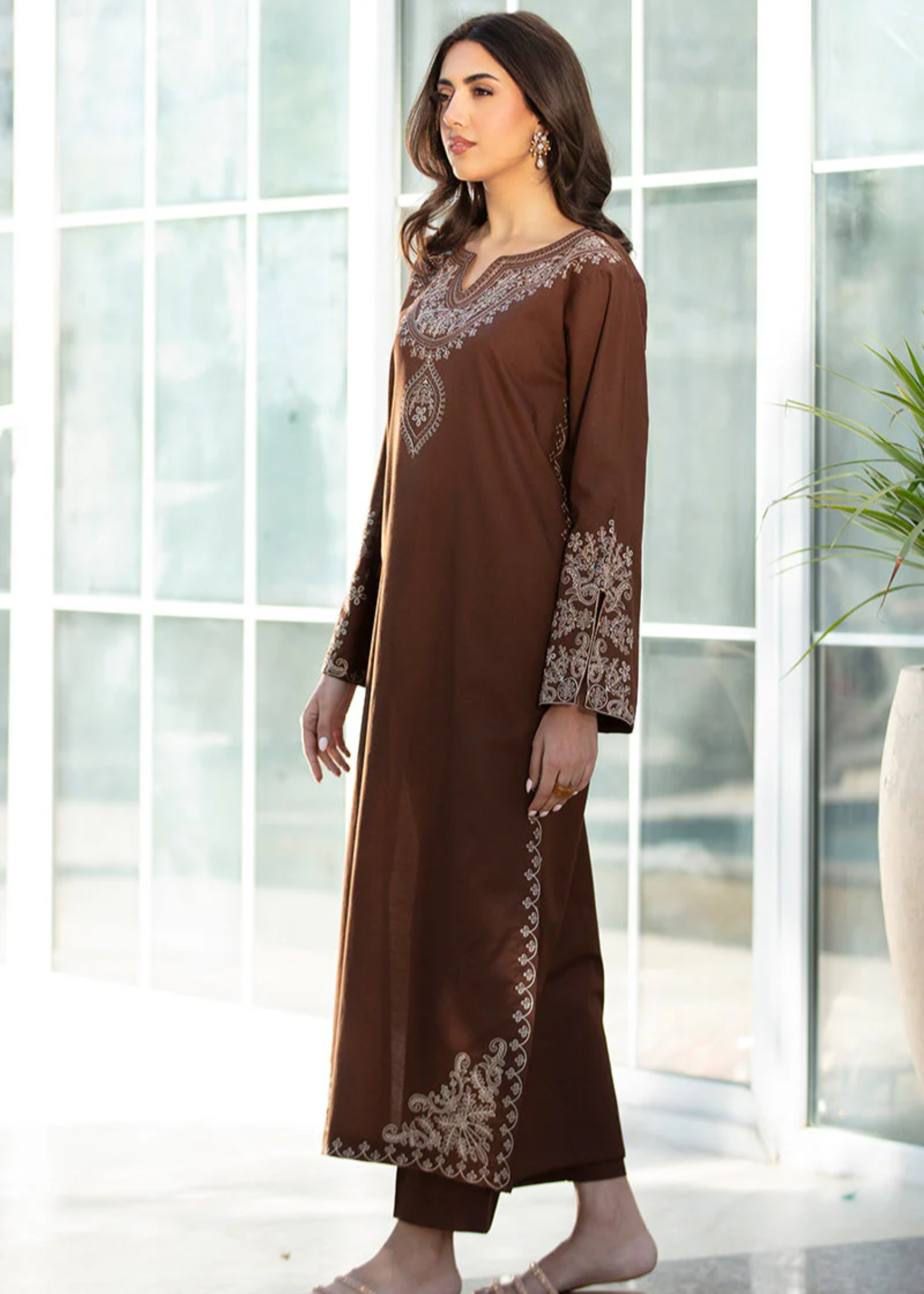 marina Kurta Set in Walnut brown