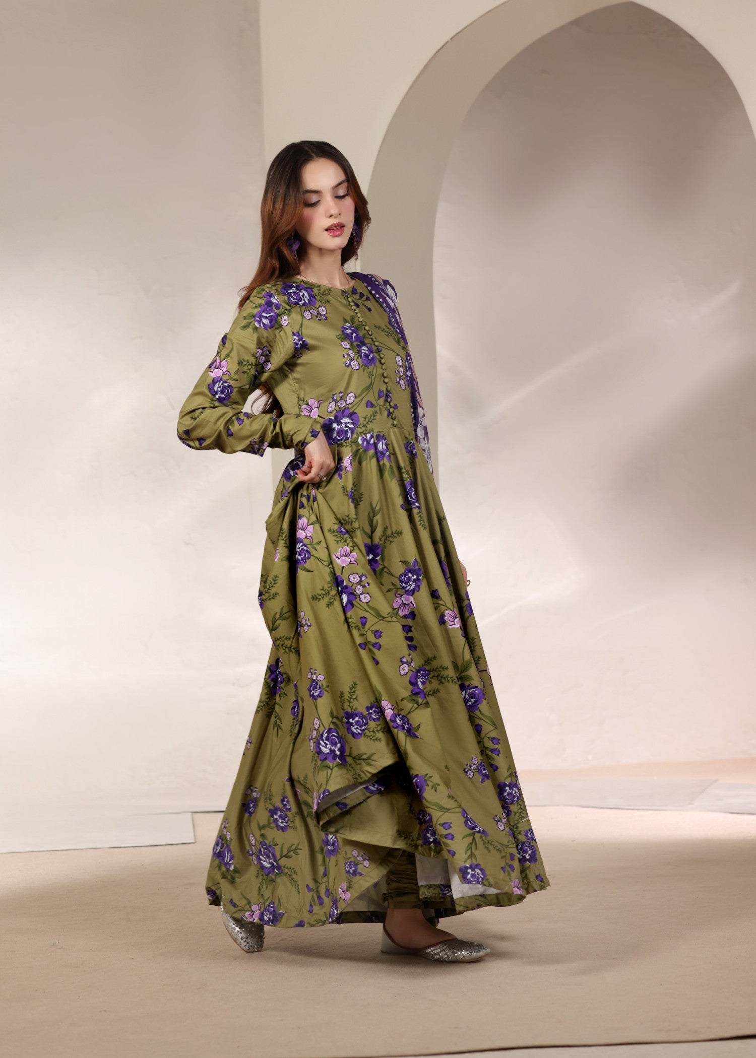 lawn Maxi in Olive green