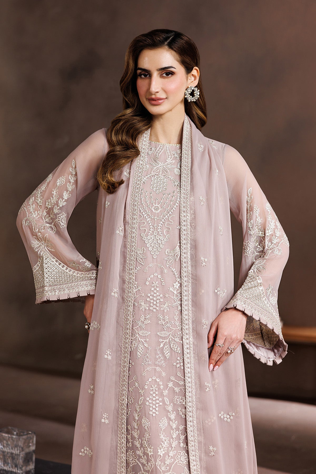 Zayrah Formals – Sunehri-08