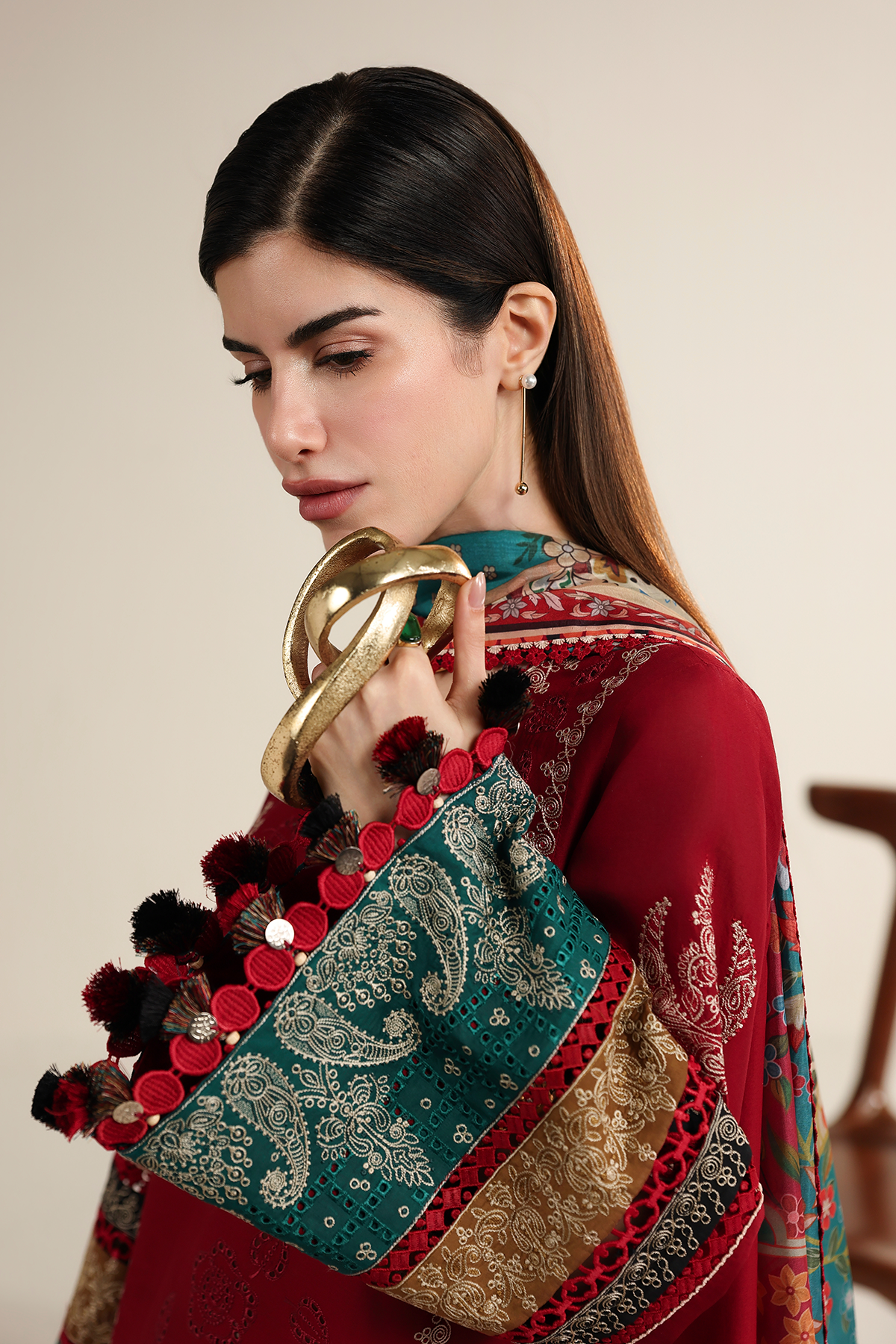 Iris Luxury Festive Lawn – IL26-D08