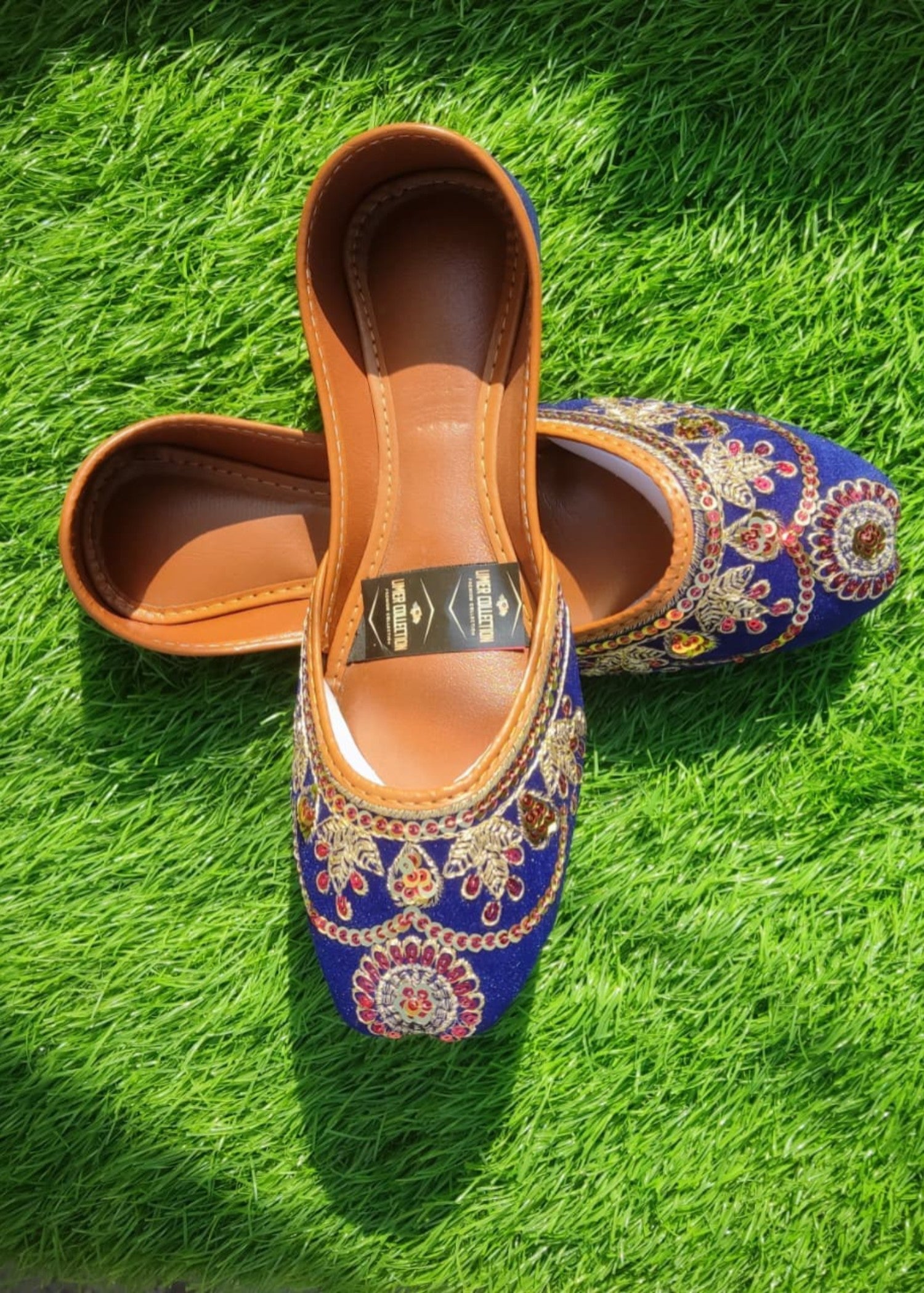 Khussa in Cobalt blue by - High Quality Women Khussa XYY3146