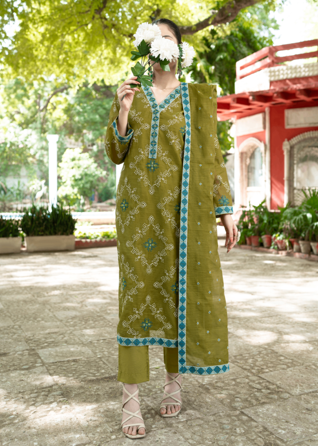 zari organza Kurta Set in Olive green