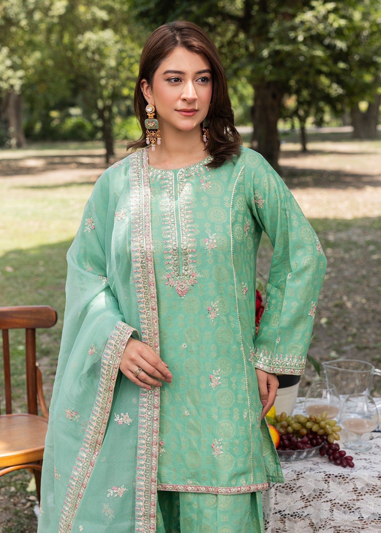 jacquard Kurta Set in Moss green