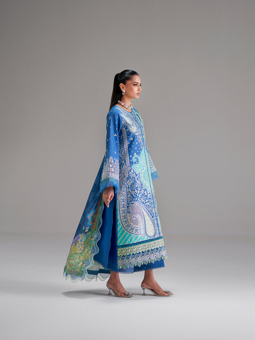 Amour Luxury Lawn – 187-A