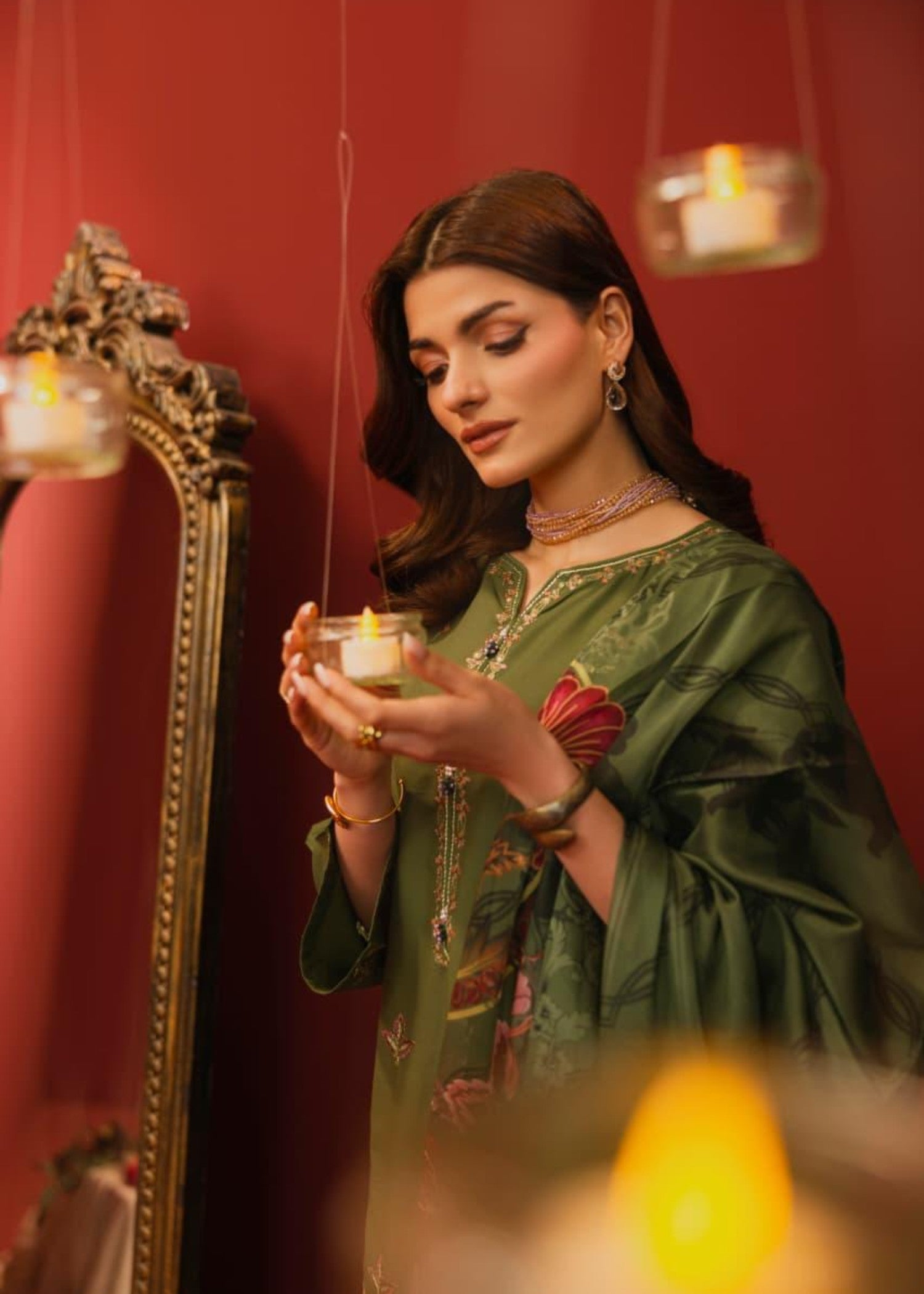 lawn cotton Kurta Set in Bottle green