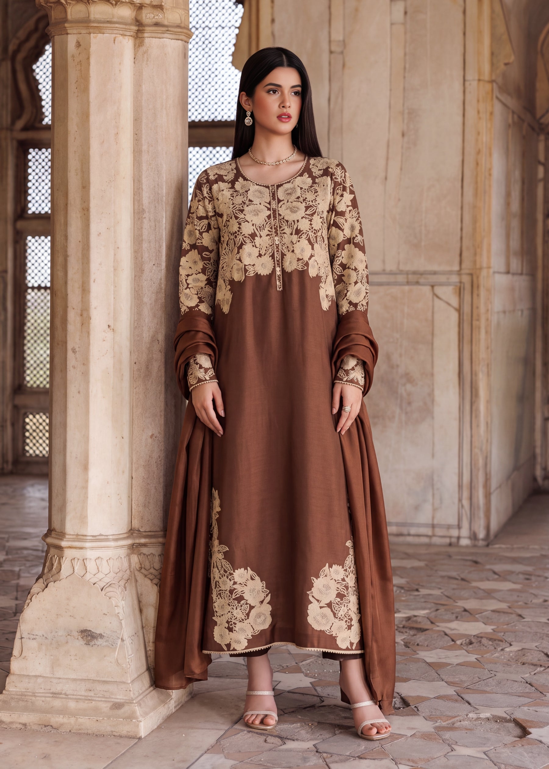 linen Kurta Set in Russet brown