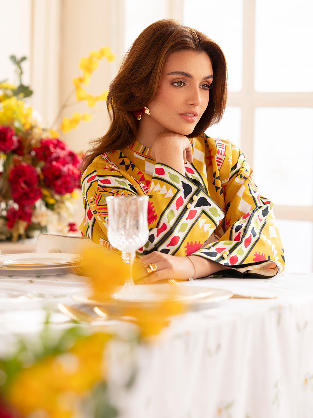 Noir 2PC Lawn – N-02