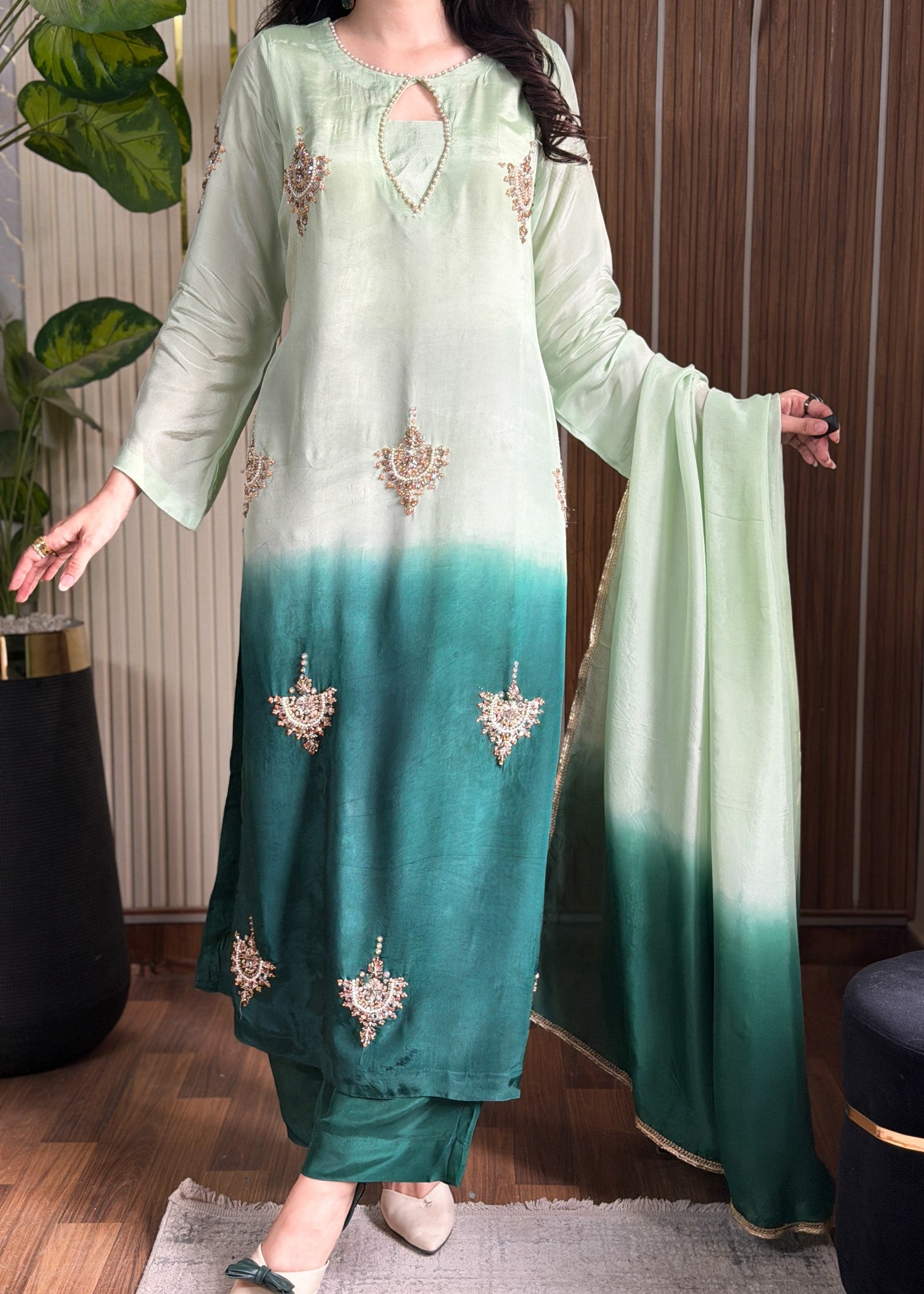 pk grip silk Kurta Set in Bottle green, mint green