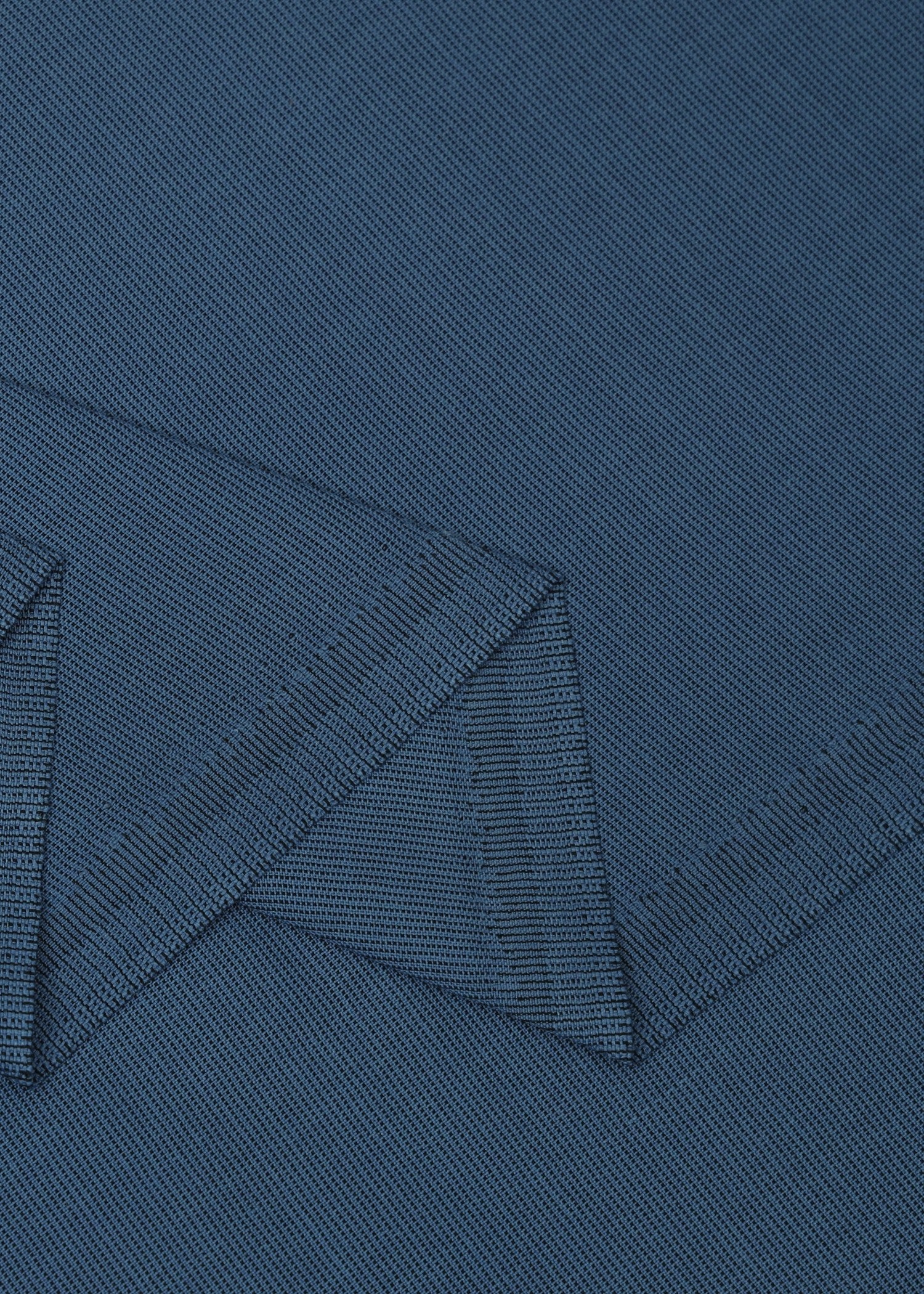 textured wash & wear Unstitched in Yale blue
