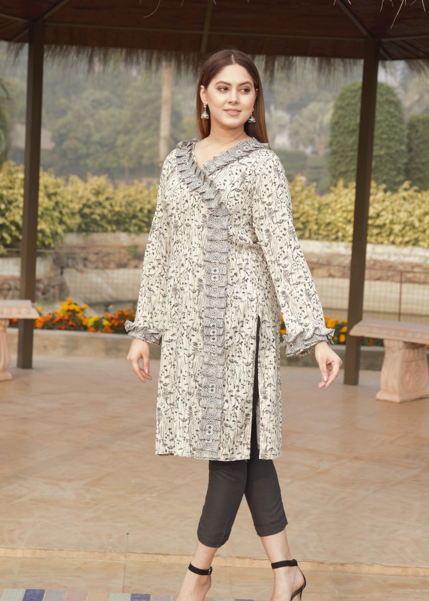 khaddar Unstitched in Ivory