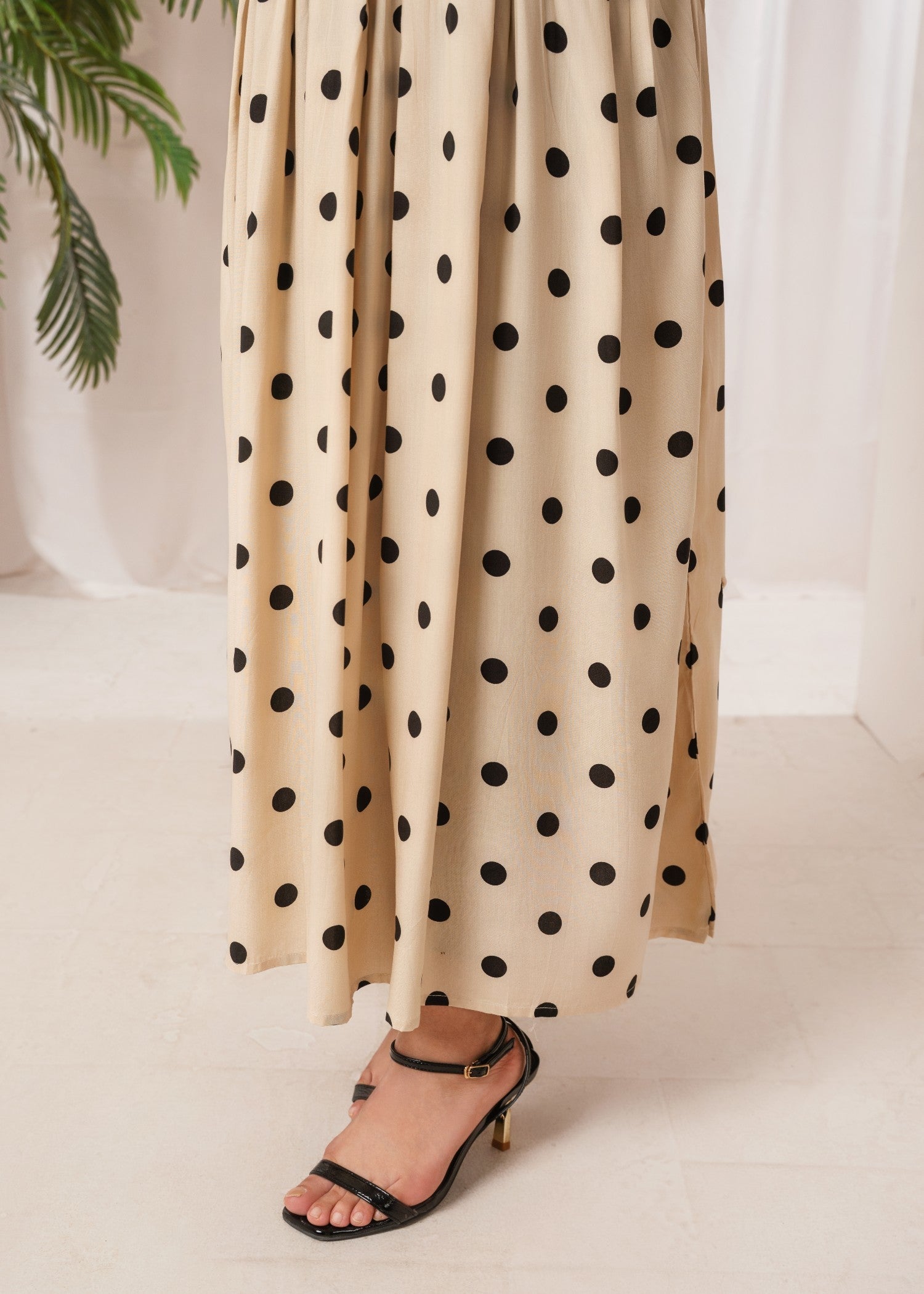 linen Maxi in Khaki brown