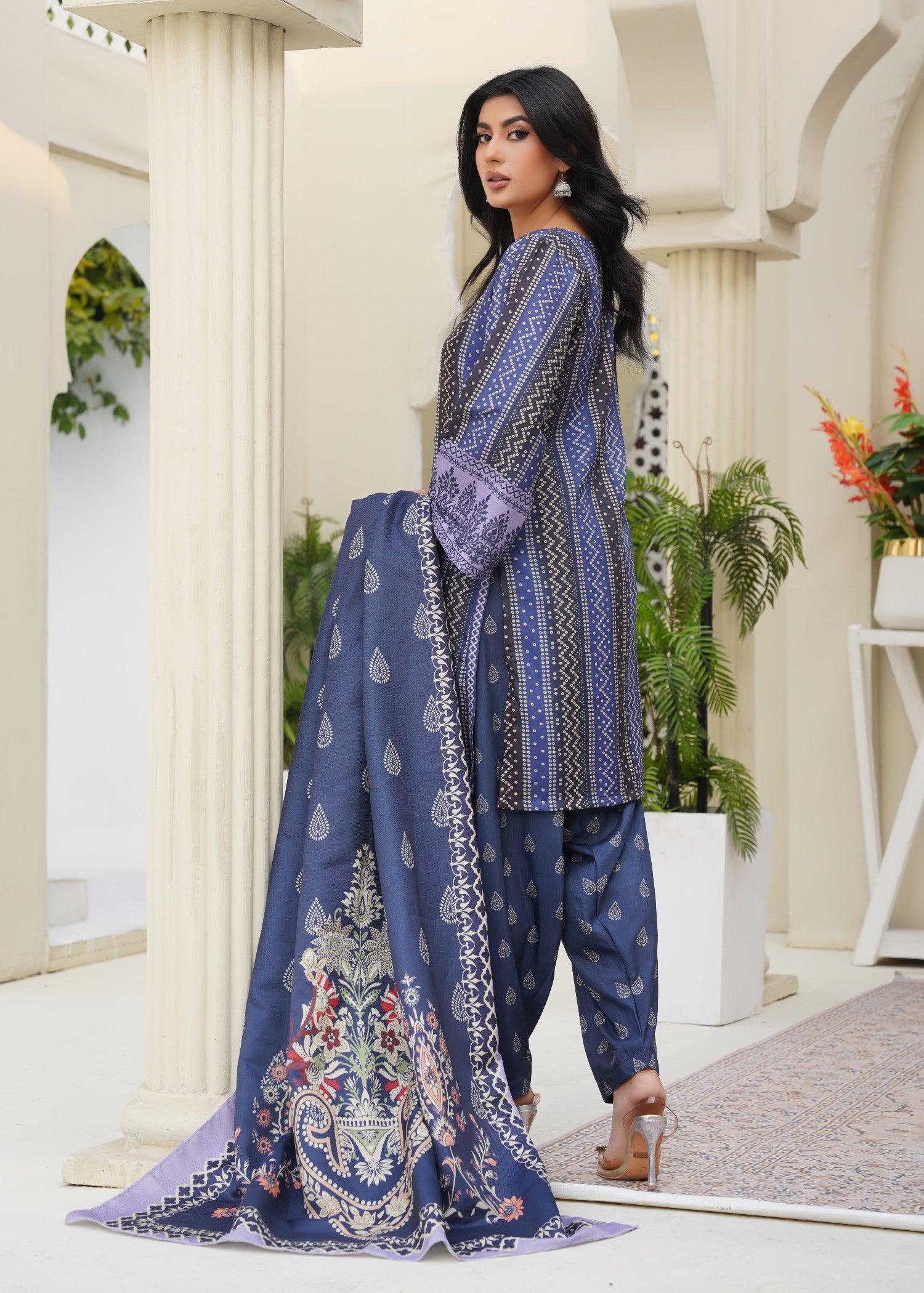 raw silk Kurta Set in Yale blue, twilight blue