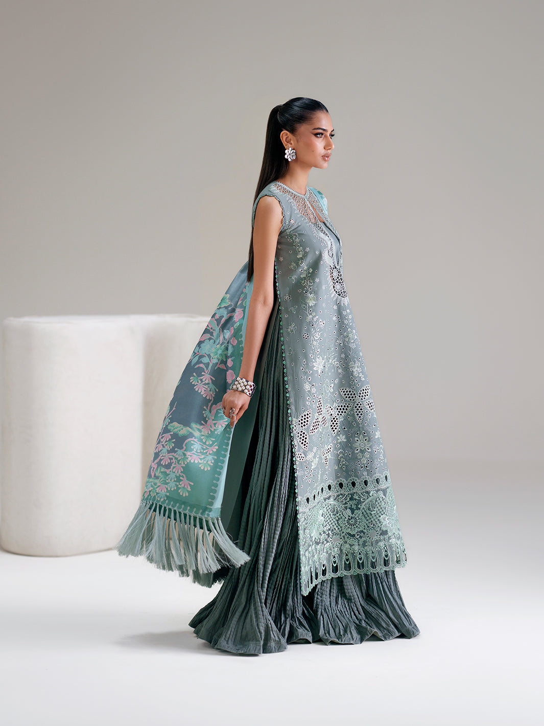 Amour Luxury Lawn – 181-A