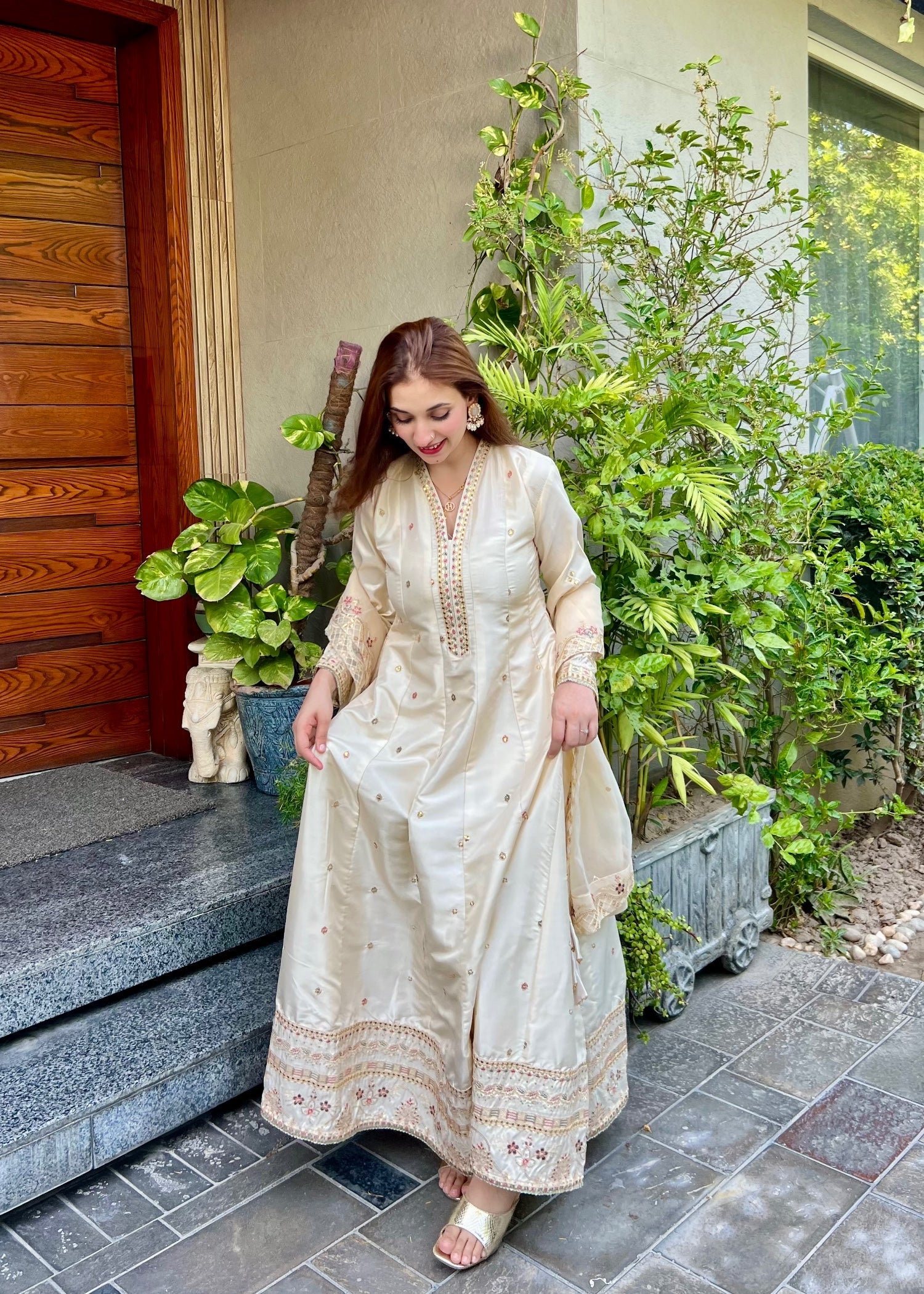 silk Maxi in Off-white