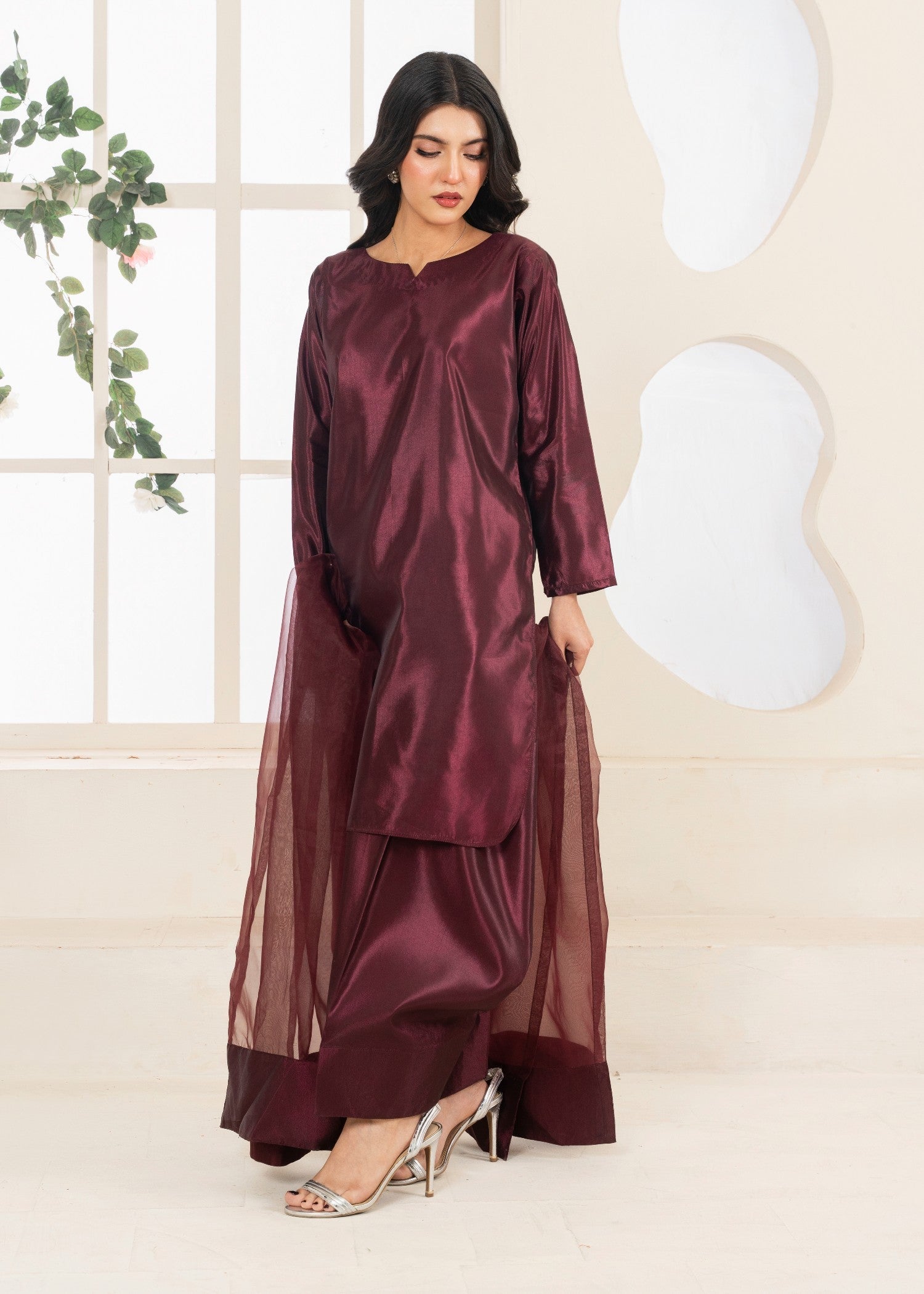 blended kattan silk Kurta Set in Wine