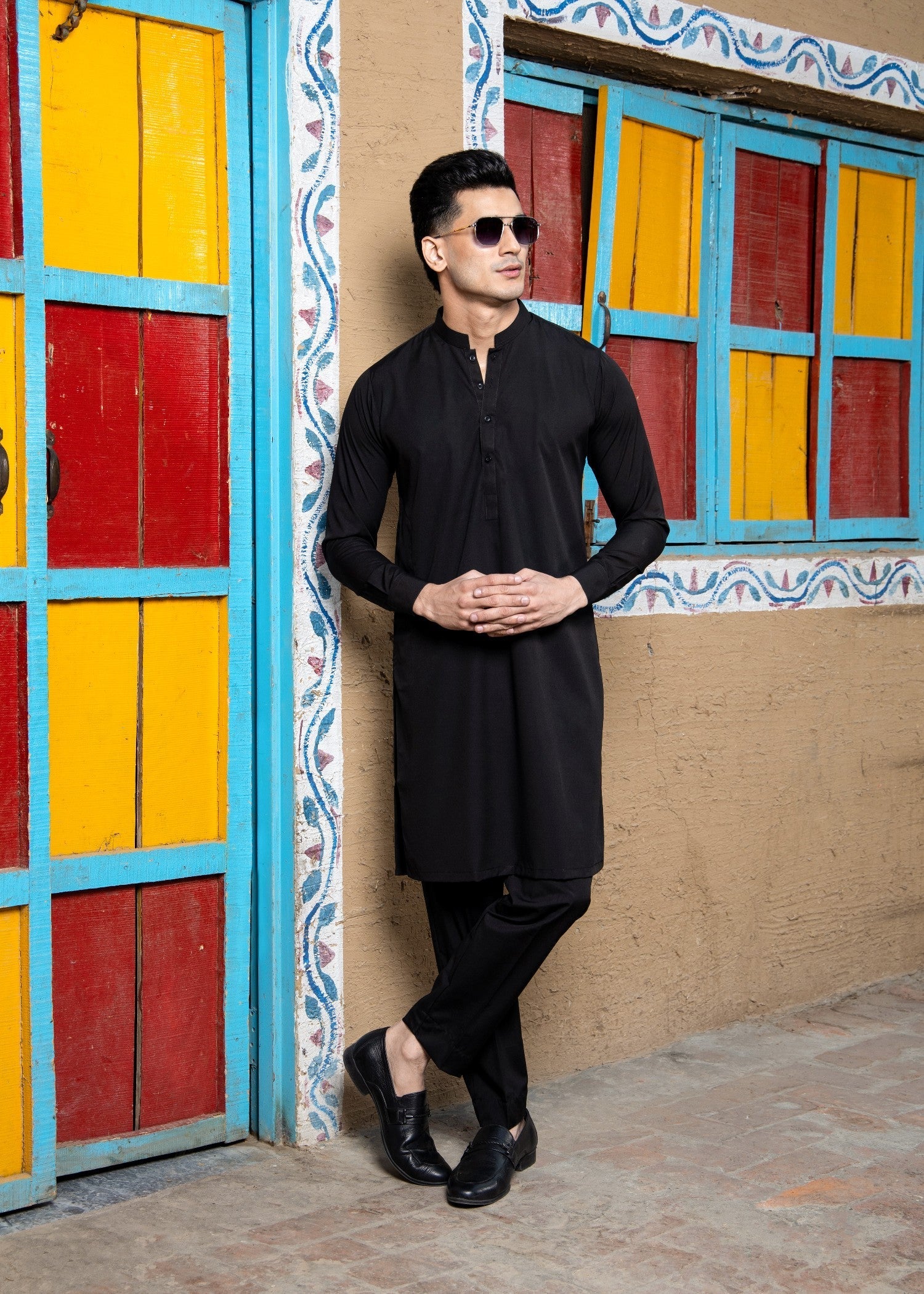 boski Kurta Set in Black