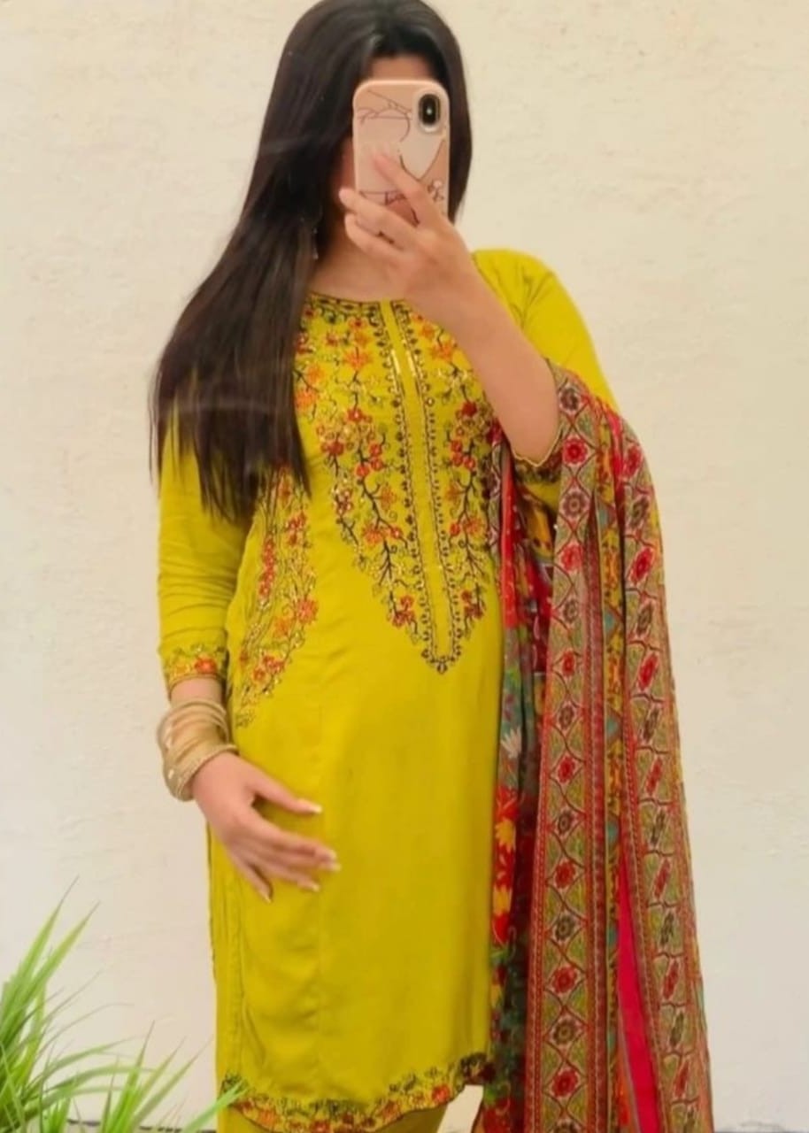 linen Kurta Set in Yellow