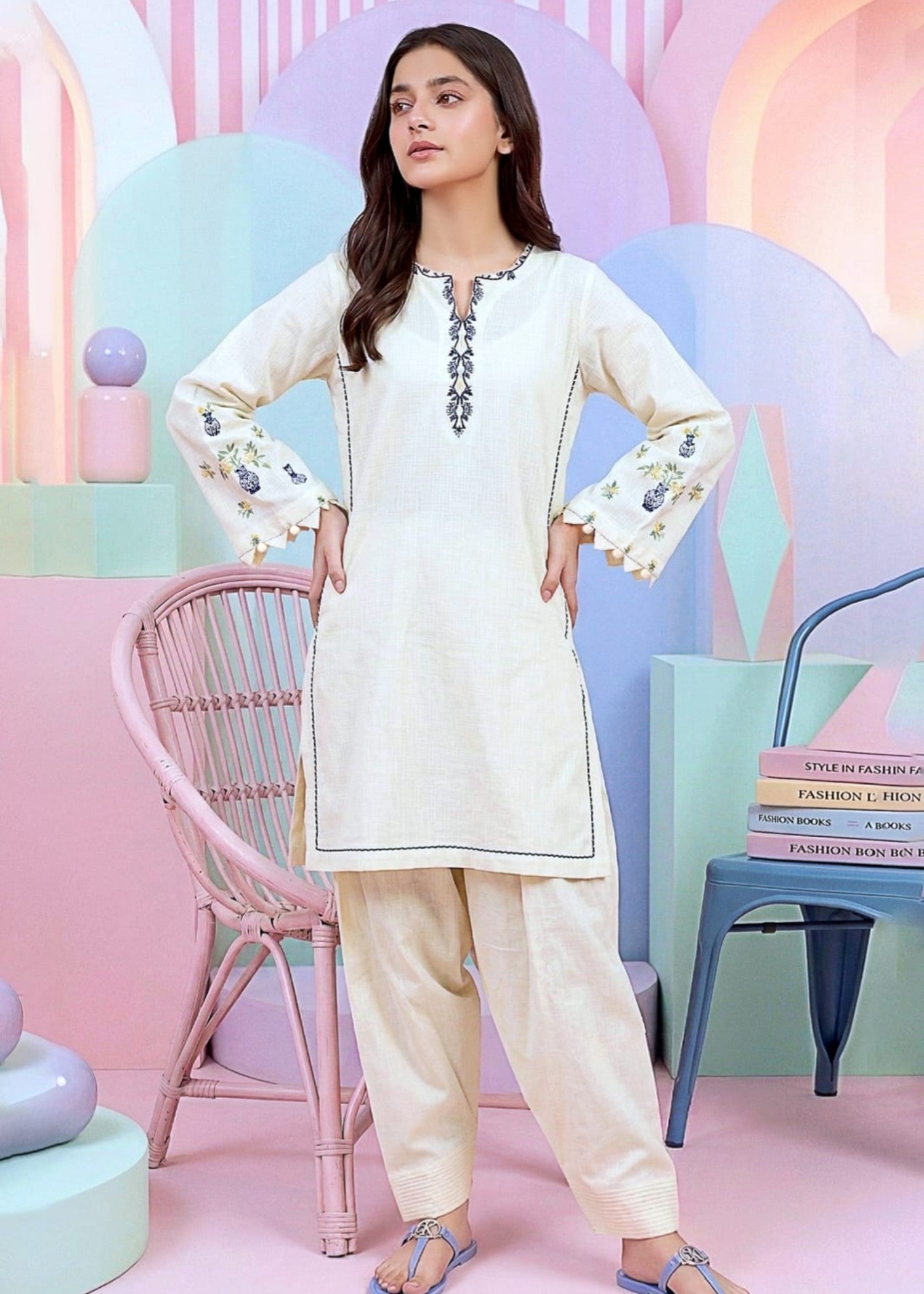 jacquard Co Ord Sets in Off-white