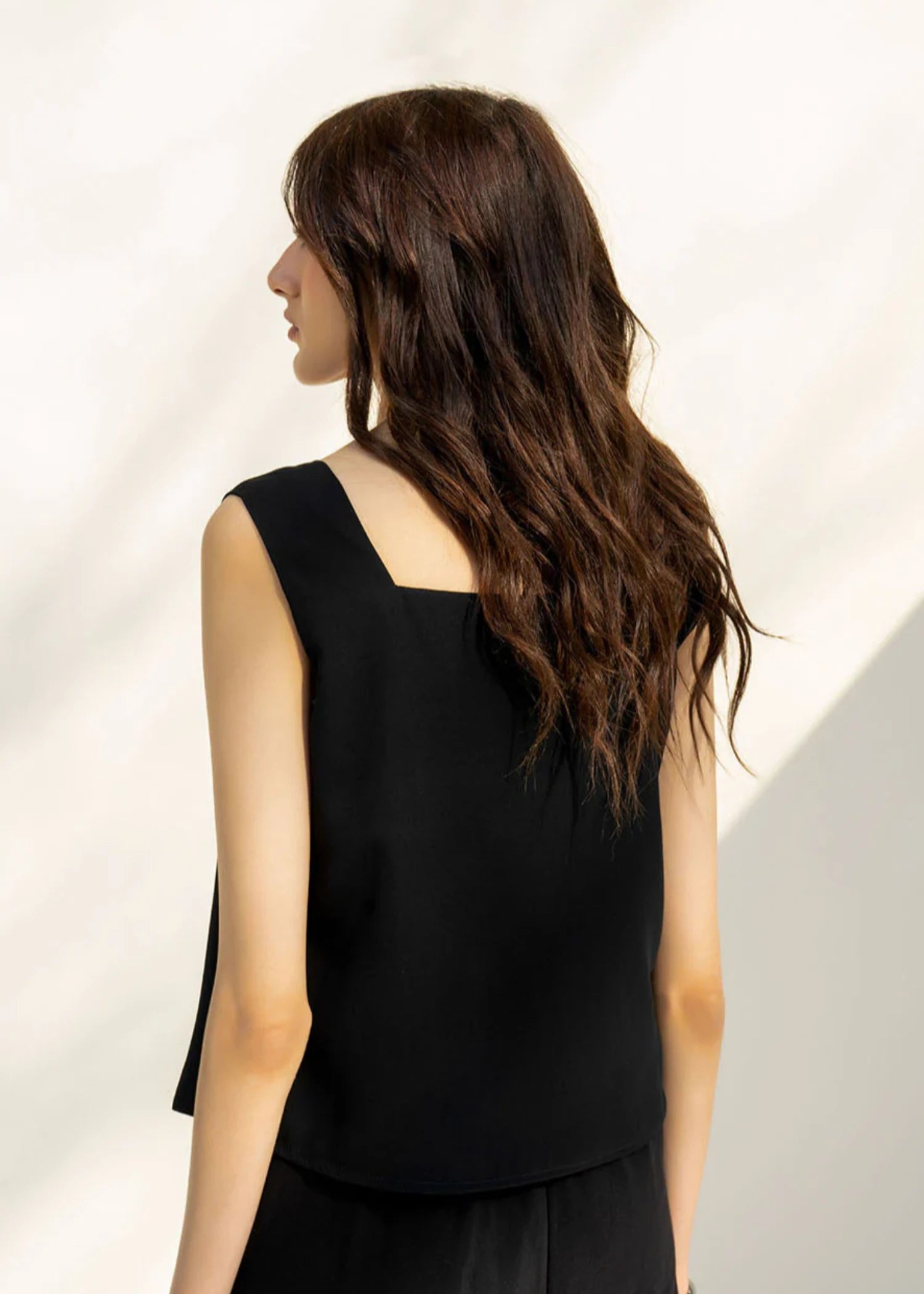 crepe Tank Top in Black